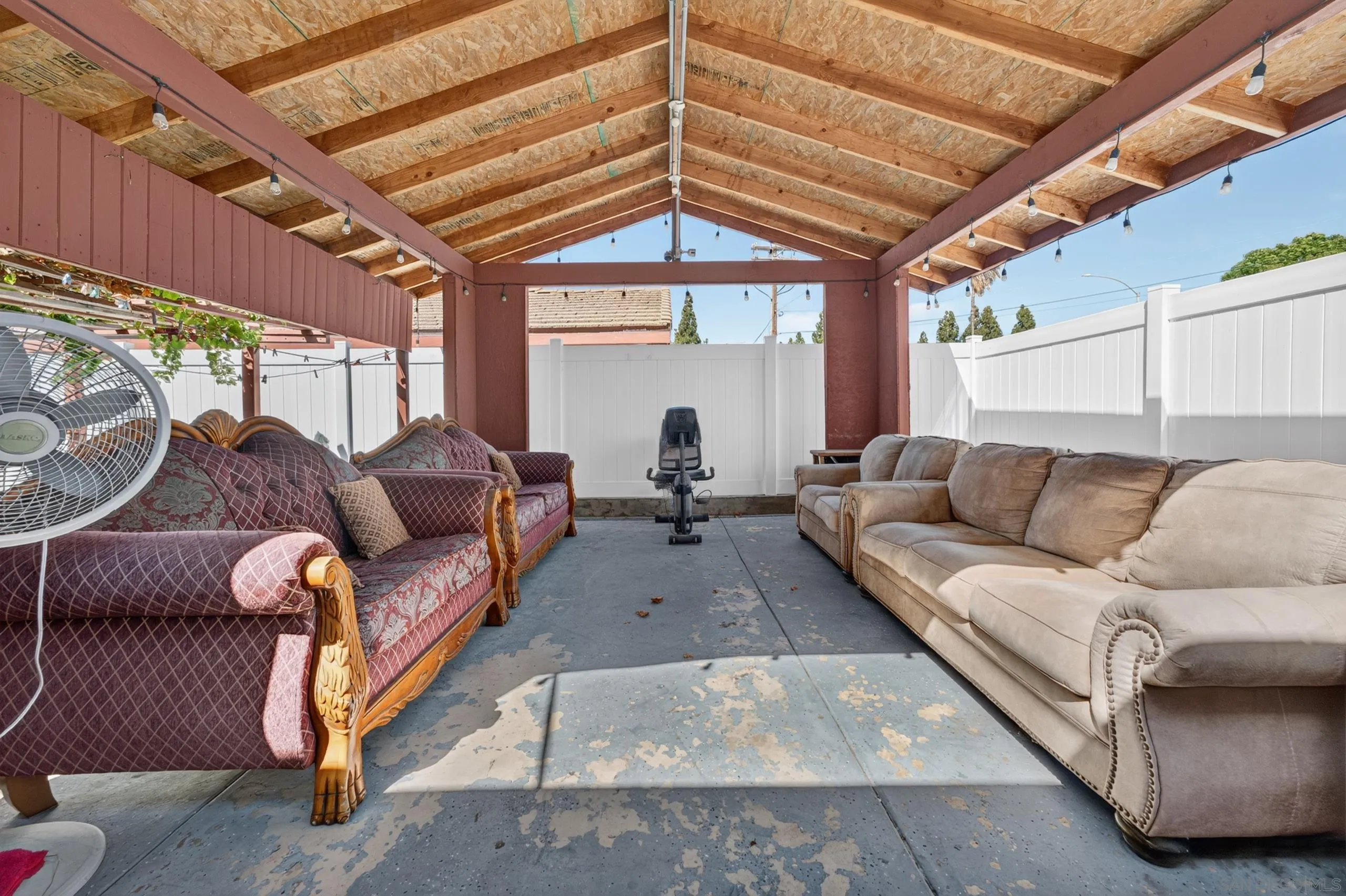 398 Minnesota Ave, El Cajon, CA 92020, photo 11