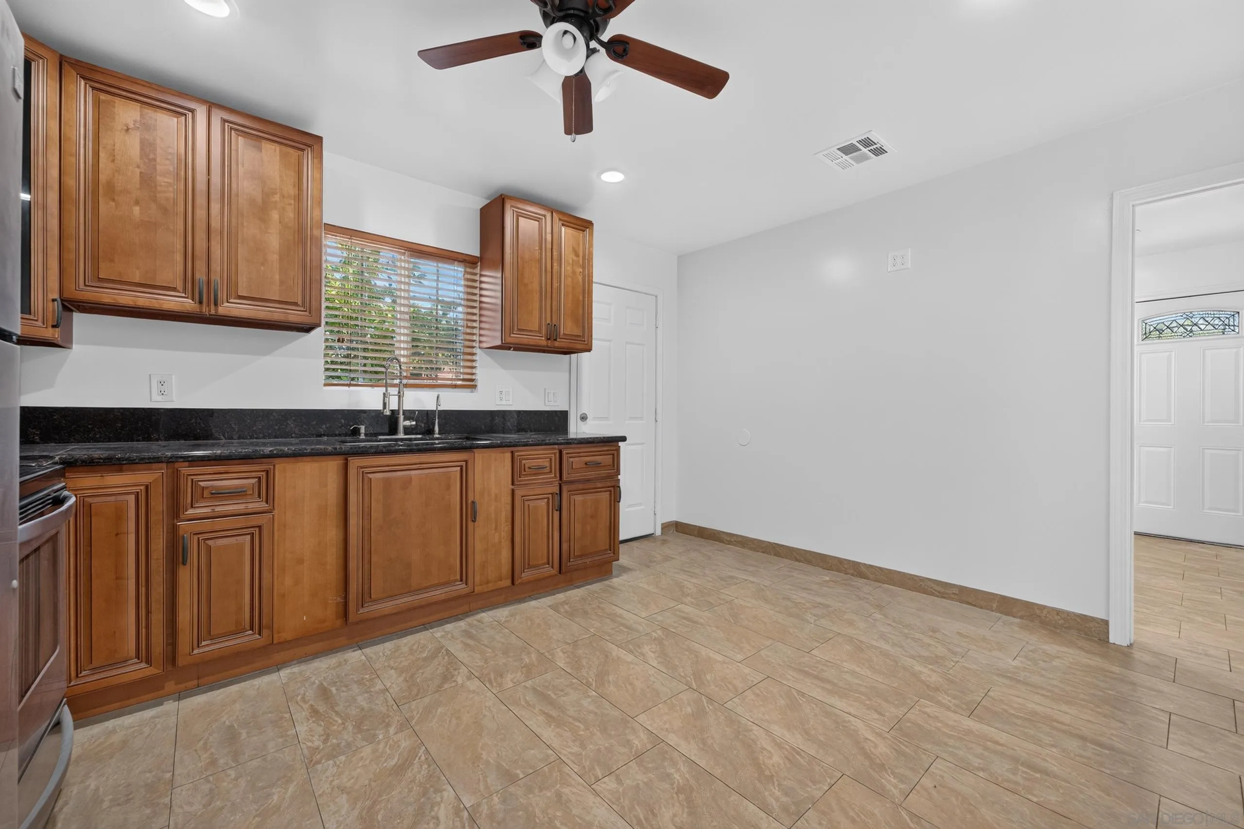 398 Minnesota Ave, El Cajon, CA 92020, photo 43
