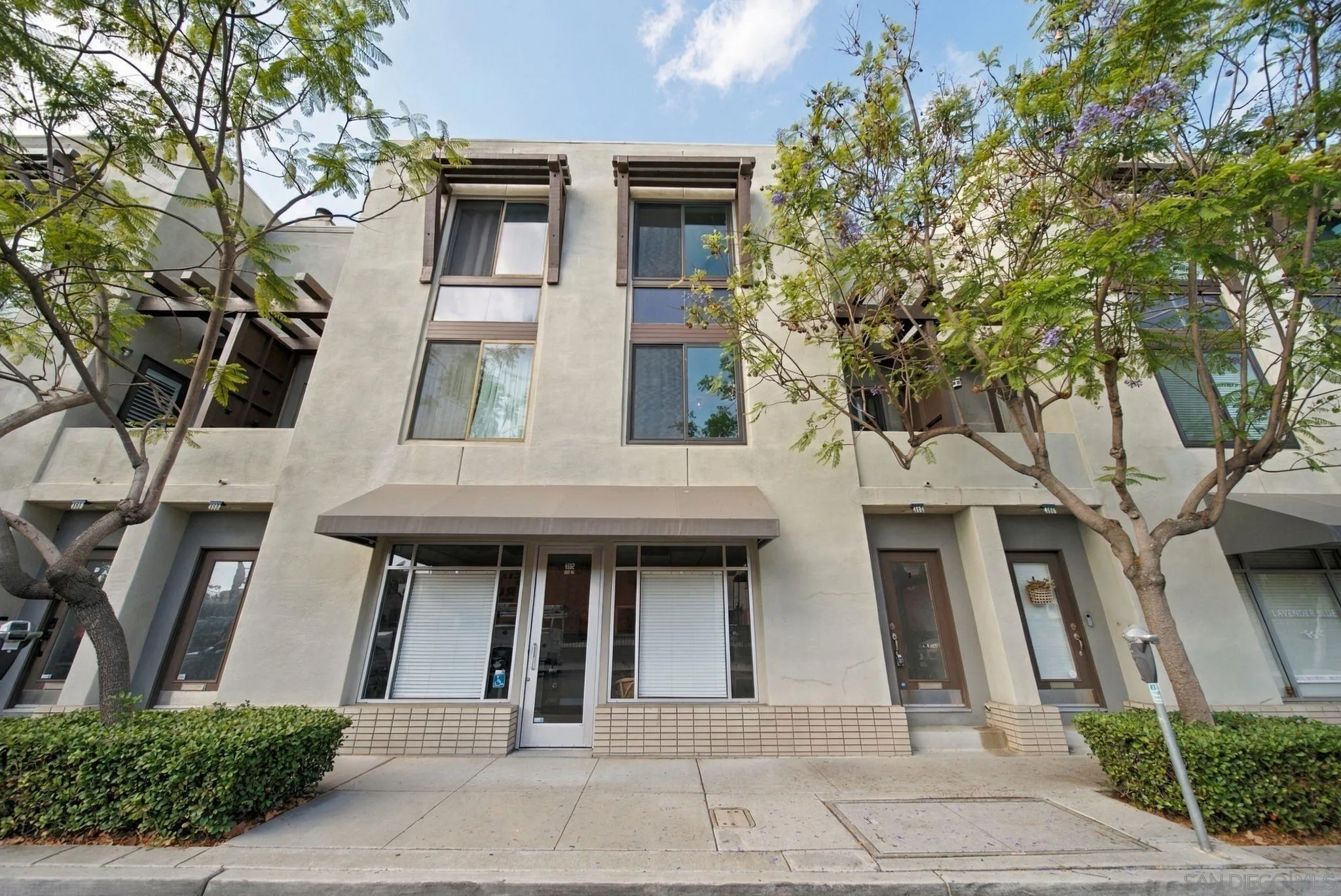 https://cdn.realtyfeed.com/cdn/127/260023709/4633d6ce2d404cf004737411627eed1f.webp