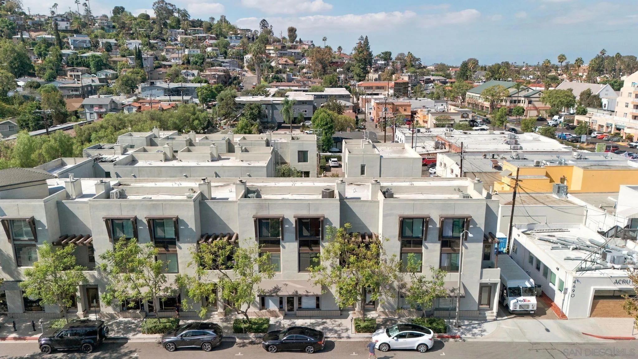 https://cdn.realtyfeed.com/cdn/127/260023709/93b3ec0b99ad9efe93e47d7f65f71a9c.webp
