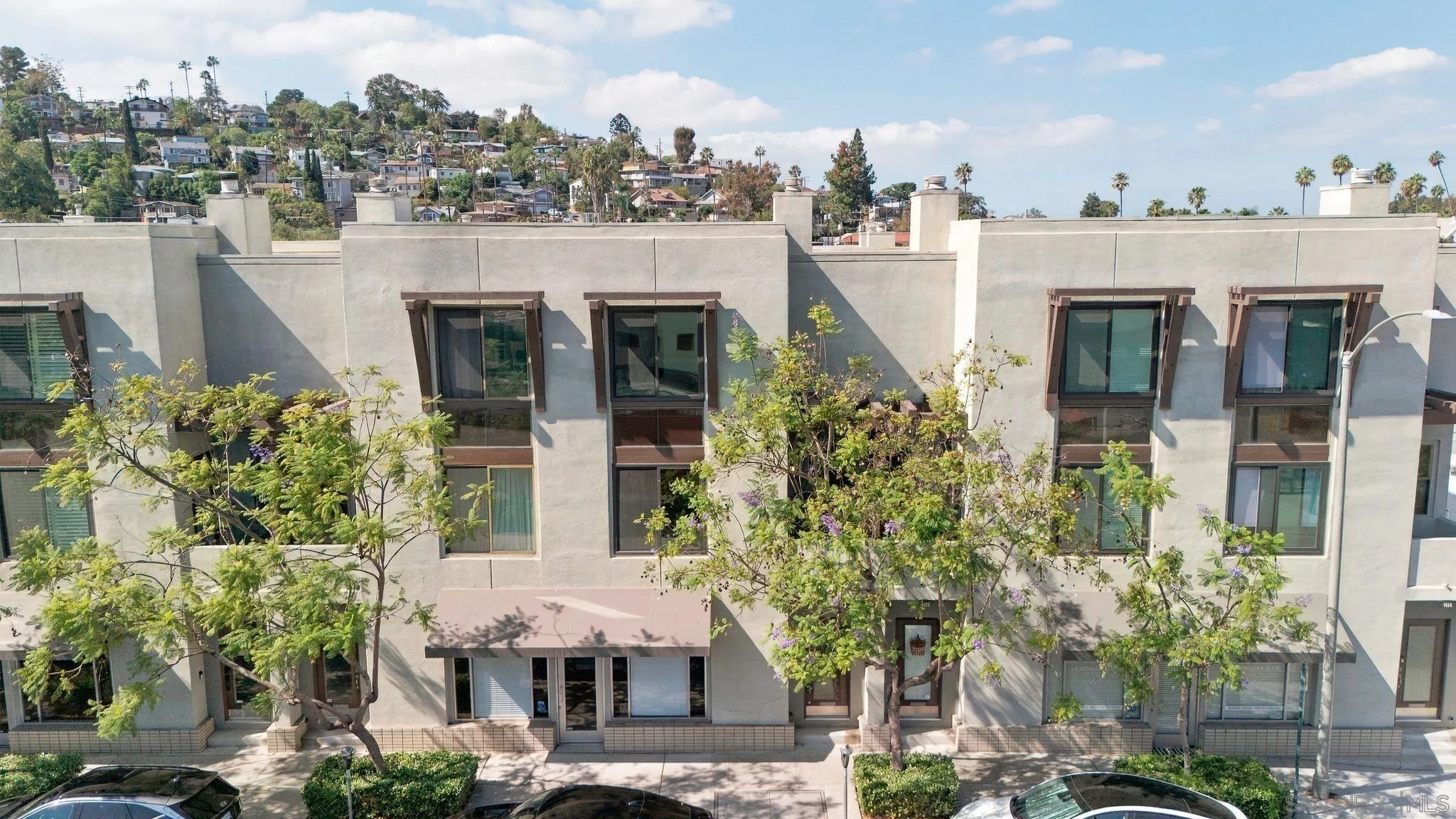 https://cdn.realtyfeed.com/cdn/127/260023709/ec5d6613d354f0427b221cdd18bd23e8.webp
