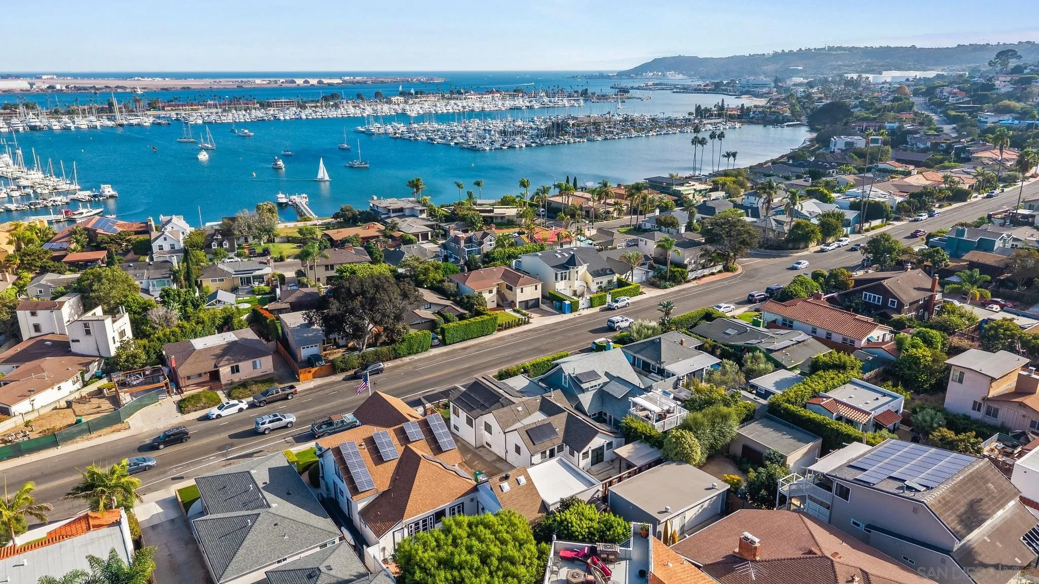 https://cdn.realtyfeed.com/cdn/127/260023714/2bc1503974f2ac4812f034366a84e2f3.webp