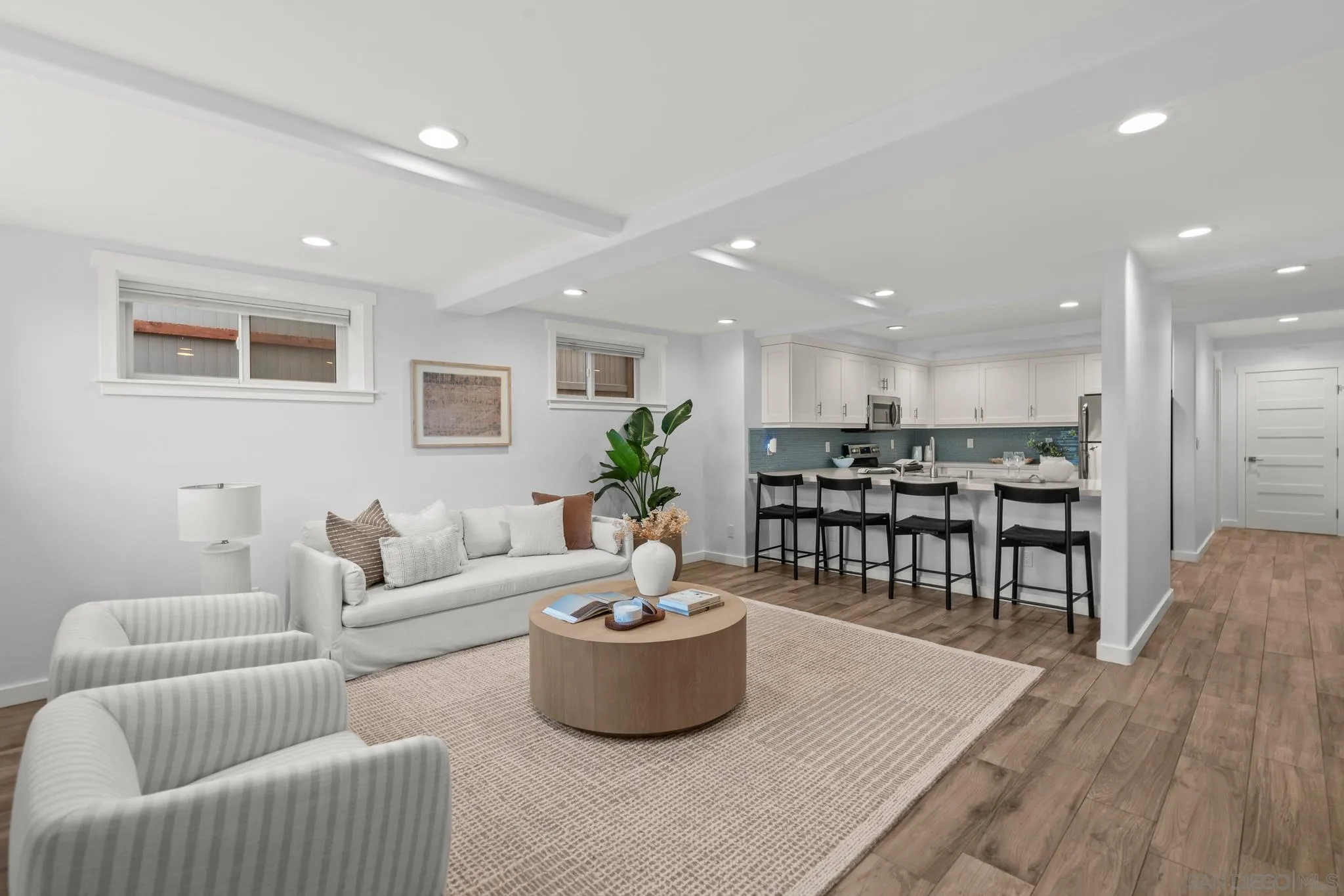 https://cdn.realtyfeed.com/cdn/127/260023714/4f0d2e5333370b3a3f9f98f6cee0d98d.webp