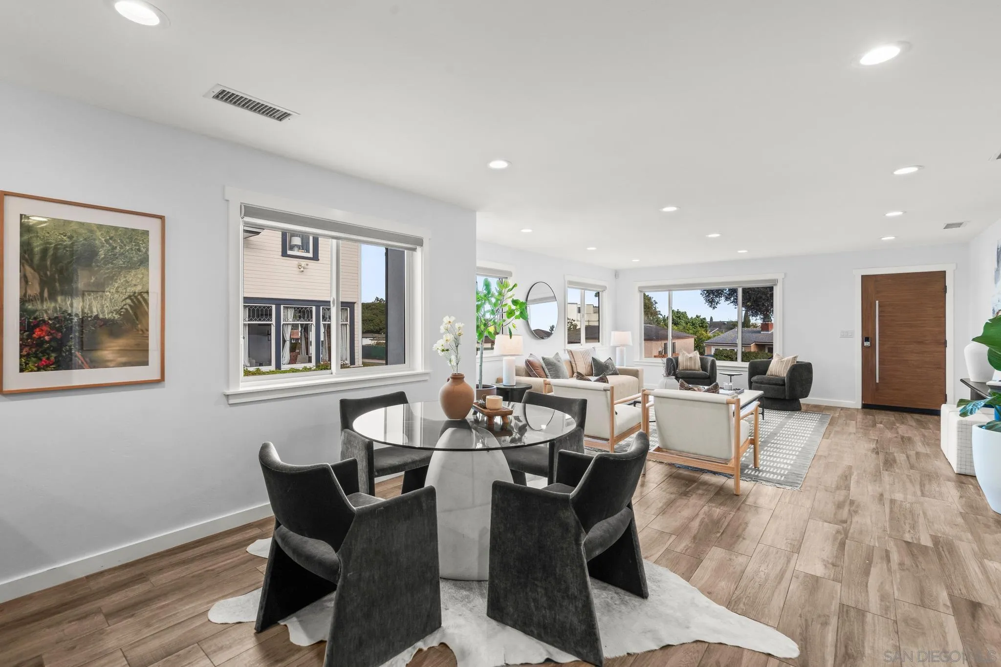 https://cdn.realtyfeed.com/cdn/127/260023714/7eb955bbc8ae90a88e3453551a75a7aa.webp