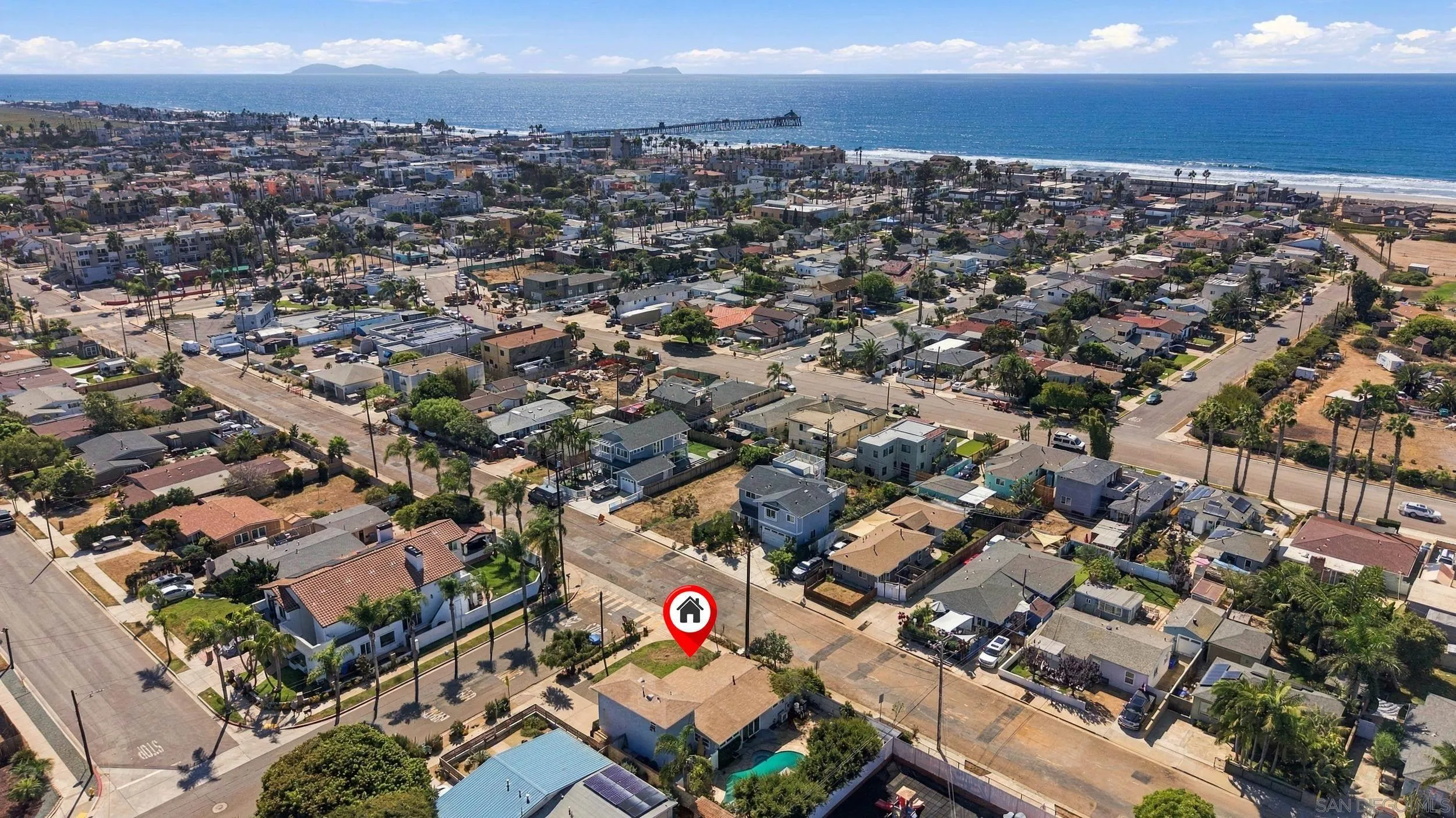 https://cdn.realtyfeed.com/cdn/127/260023716/c3fba8cdd6d9f3514ee10ecfd9cd1ae6.webp