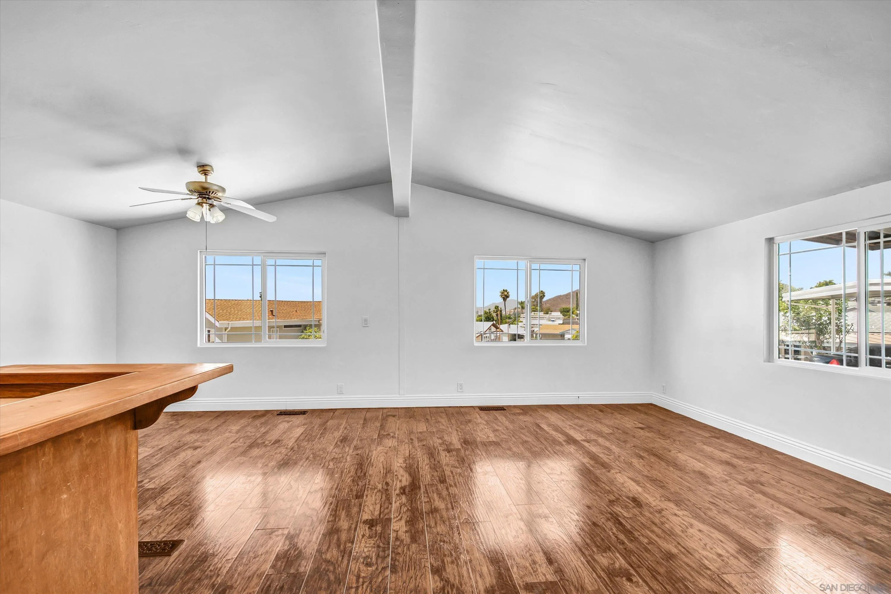 https://cdn.realtyfeed.com/cdn/127/260023717/929a1430c79d7d73ab135b70ac1a370b.webp
