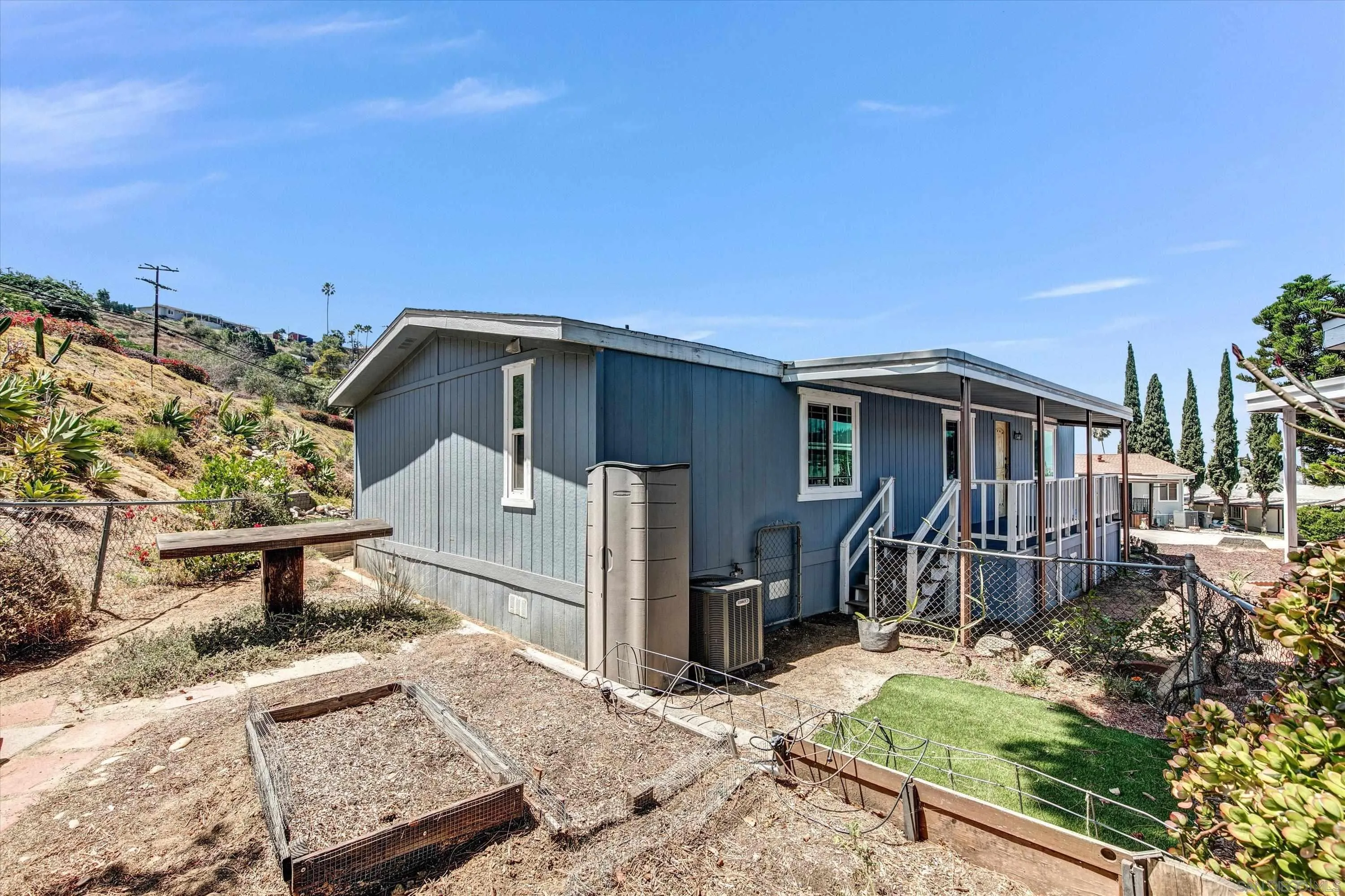https://cdn.realtyfeed.com/cdn/127/260023717/f8991fce37cc2a5e7114c987d91b9dd7.webp