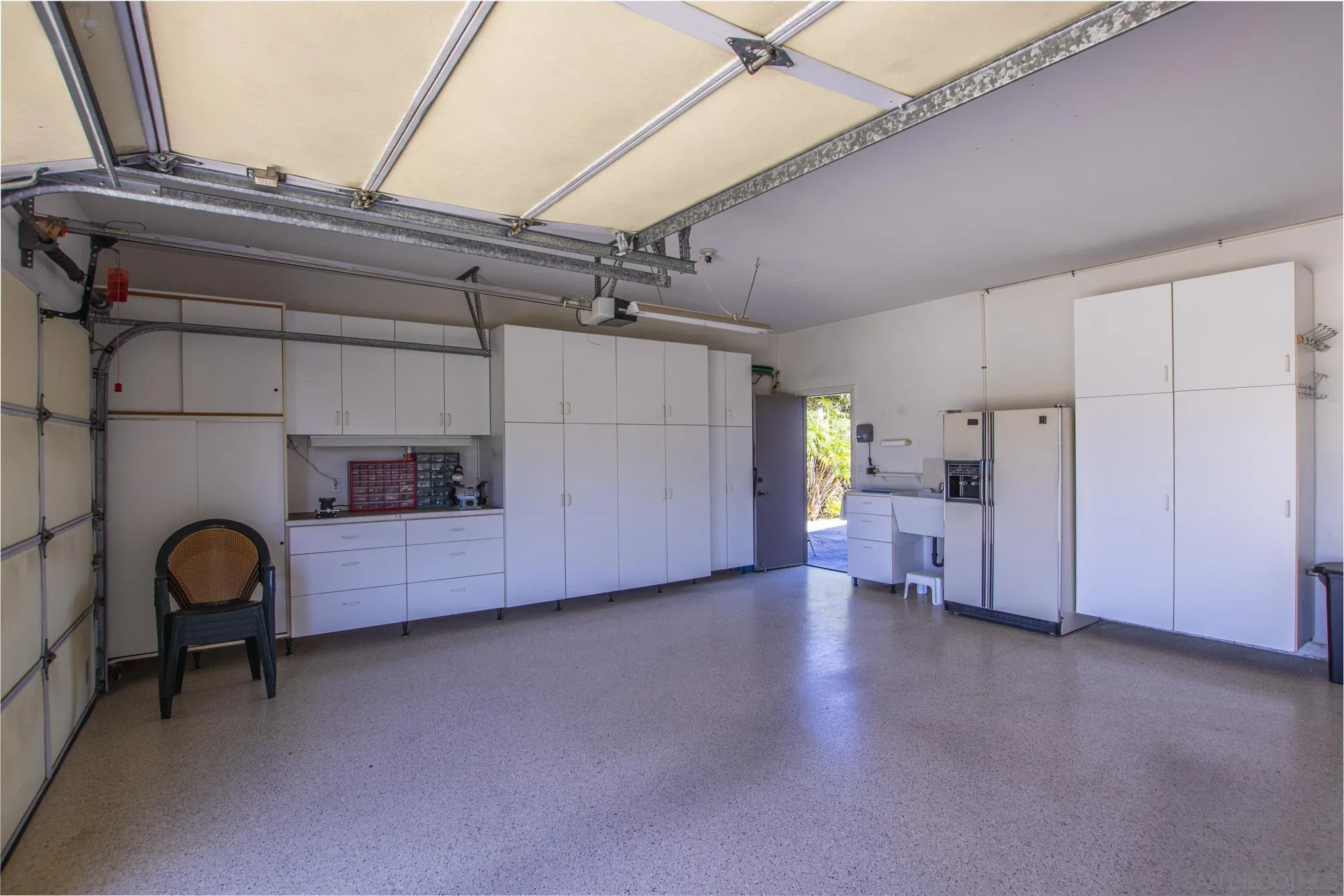 https://cdn.realtyfeed.com/cdn/127/260023721/437763844c1d4113209977926ff38138.webp