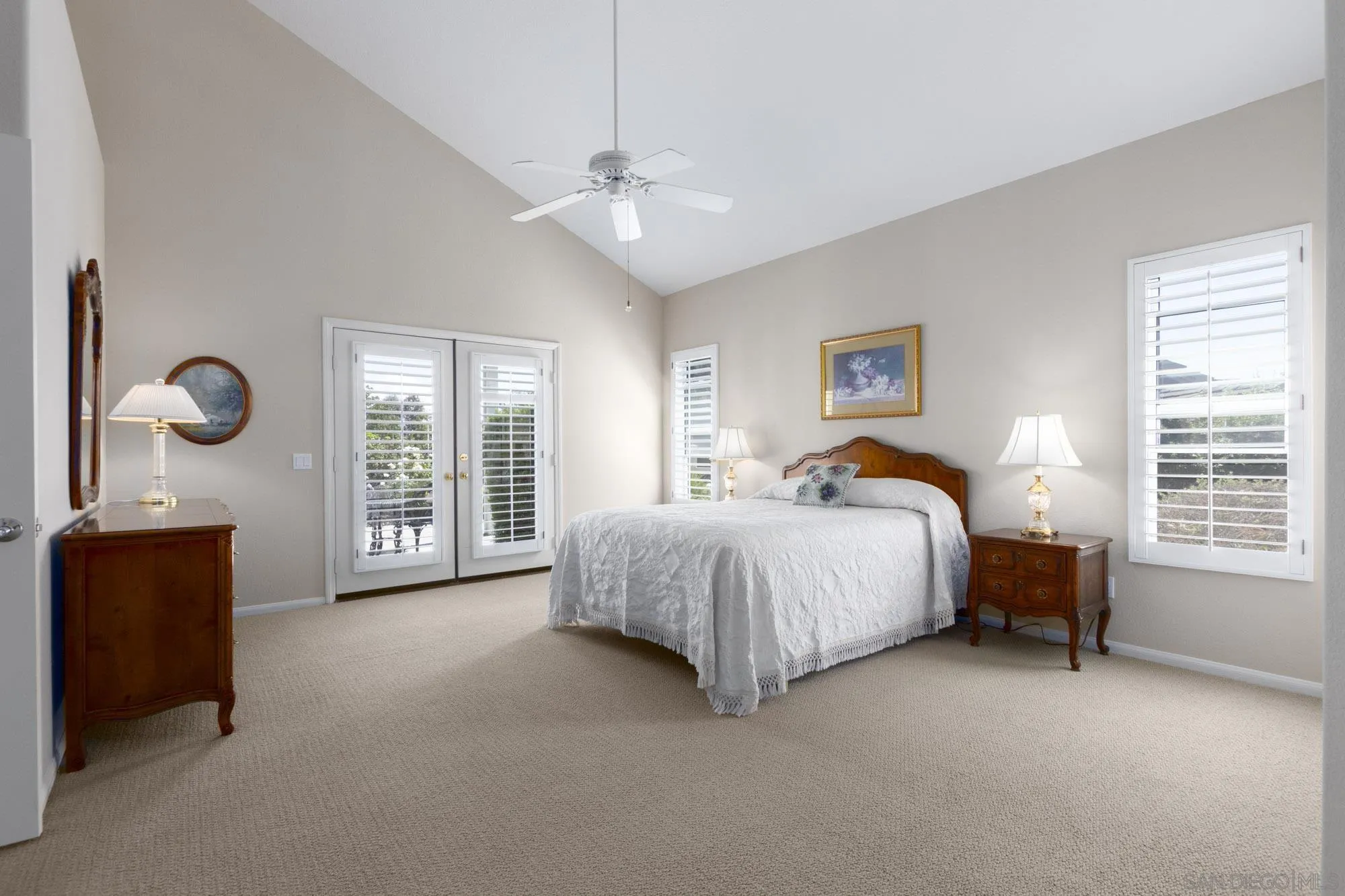 https://cdn.realtyfeed.com/cdn/127/260023721/6f1590e171476310d7d686fdebe5cf9d.webp