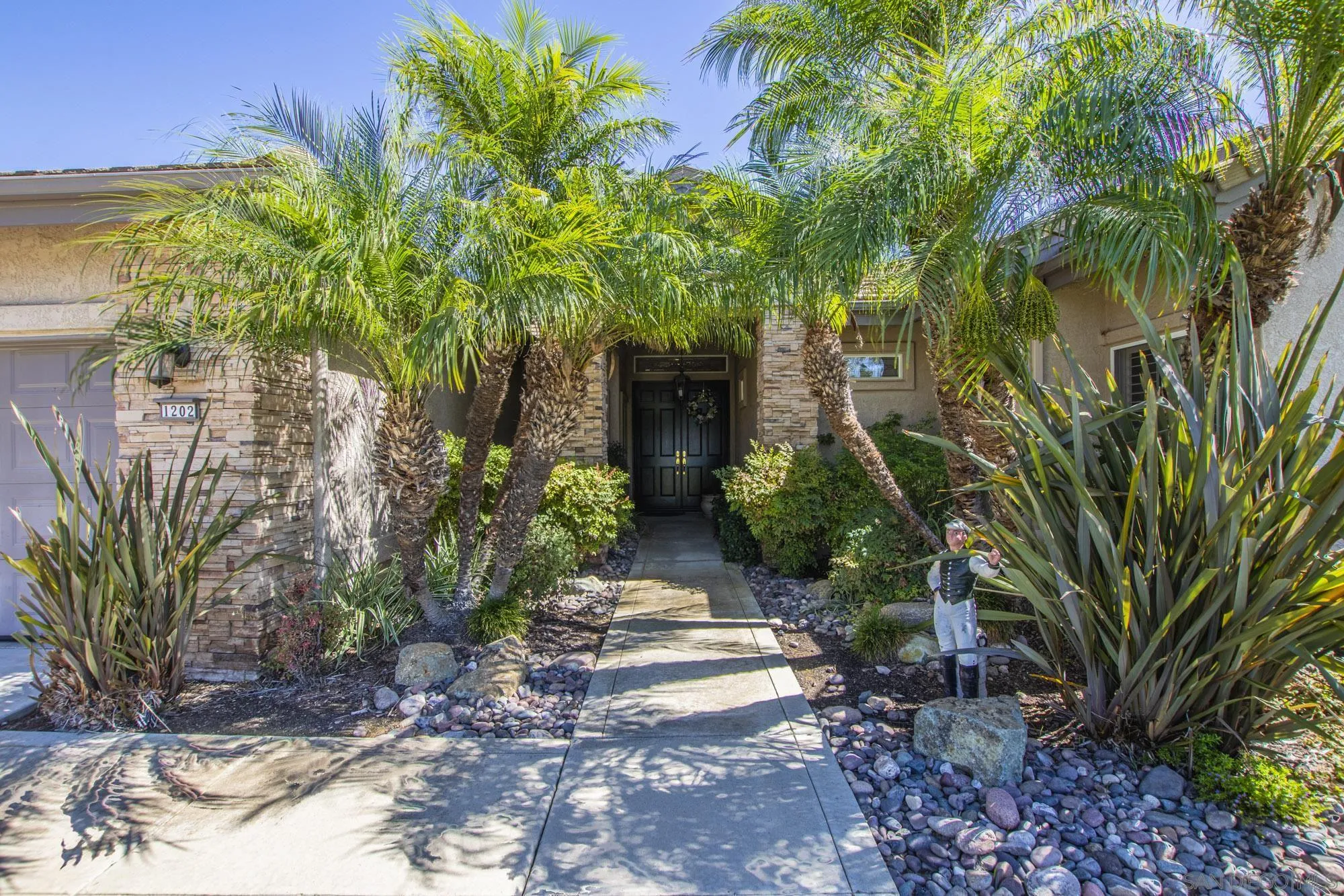 https://cdn.realtyfeed.com/cdn/127/260023721/b4aada4a9037db2b0533e1019582d691.webp