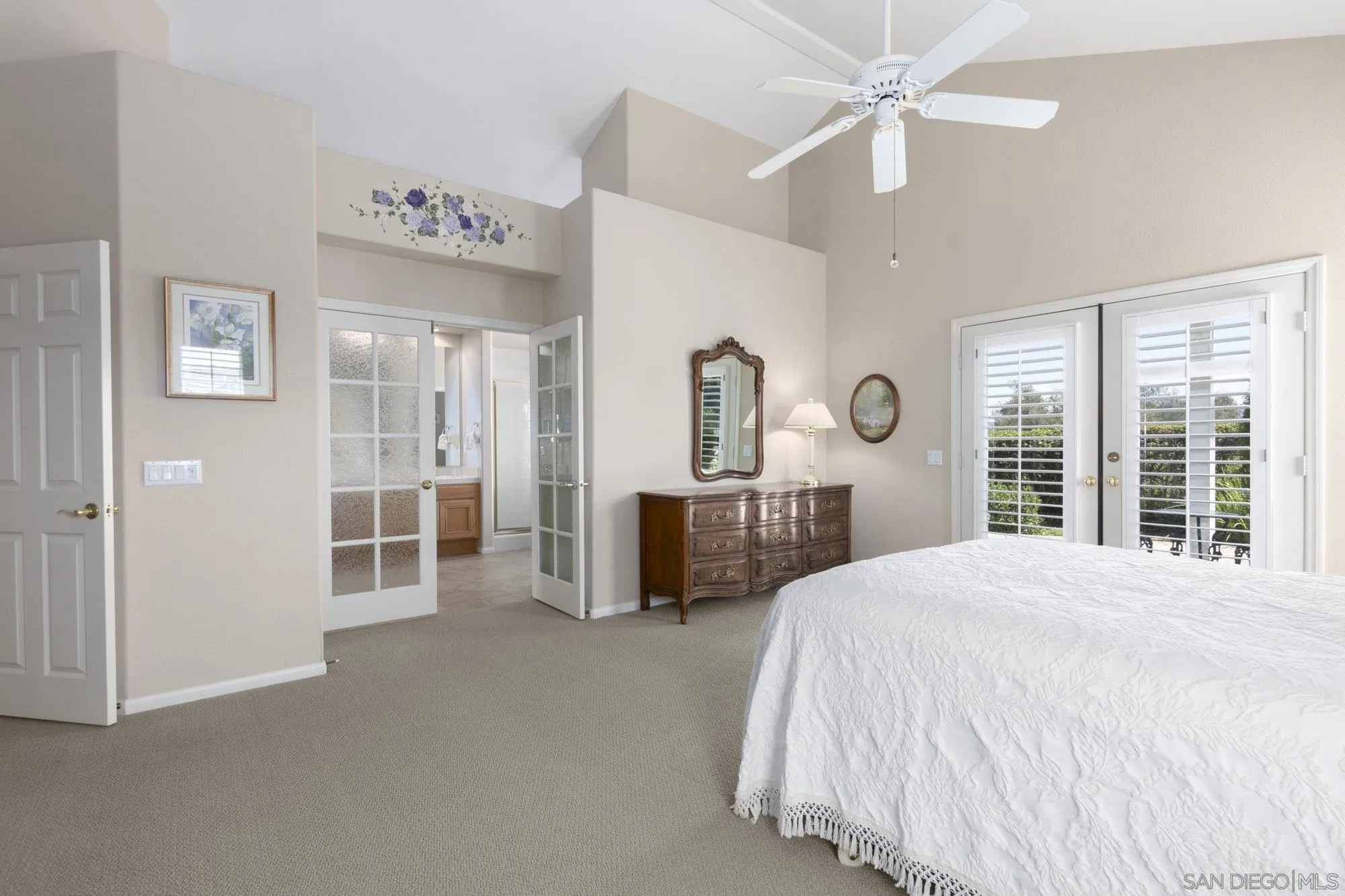 https://cdn.realtyfeed.com/cdn/127/260023721/b8411bf340f6e3886021280a7c964085.webp