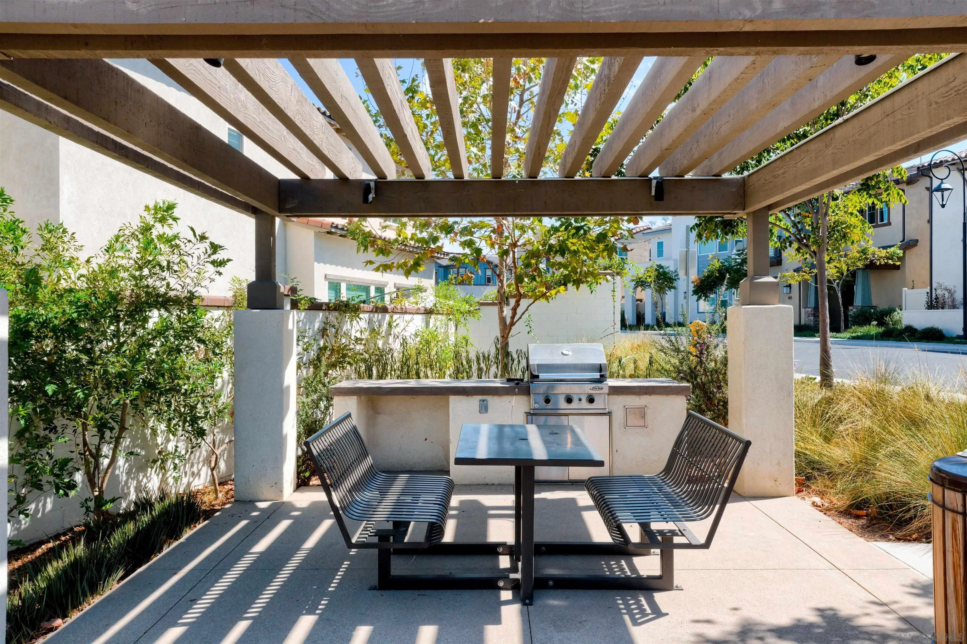 https://cdn.realtyfeed.com/cdn/127/260023722/145f3b2ce80fde798e7ecd2b103dcdbf.webp