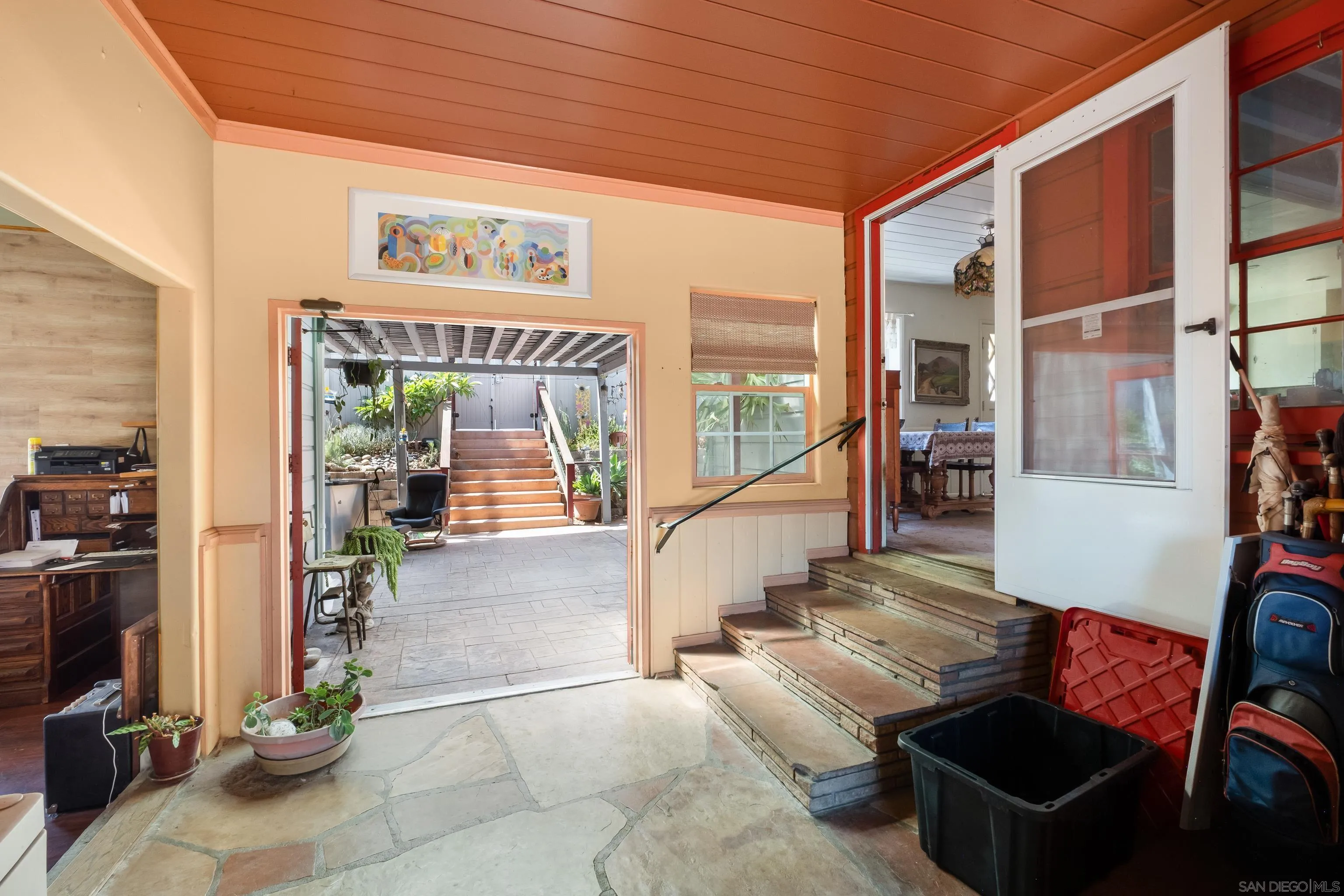 https://cdn.realtyfeed.com/cdn/127/260023725/6500e1cfe8fd2a4e9a08adf990a13b03.webp
