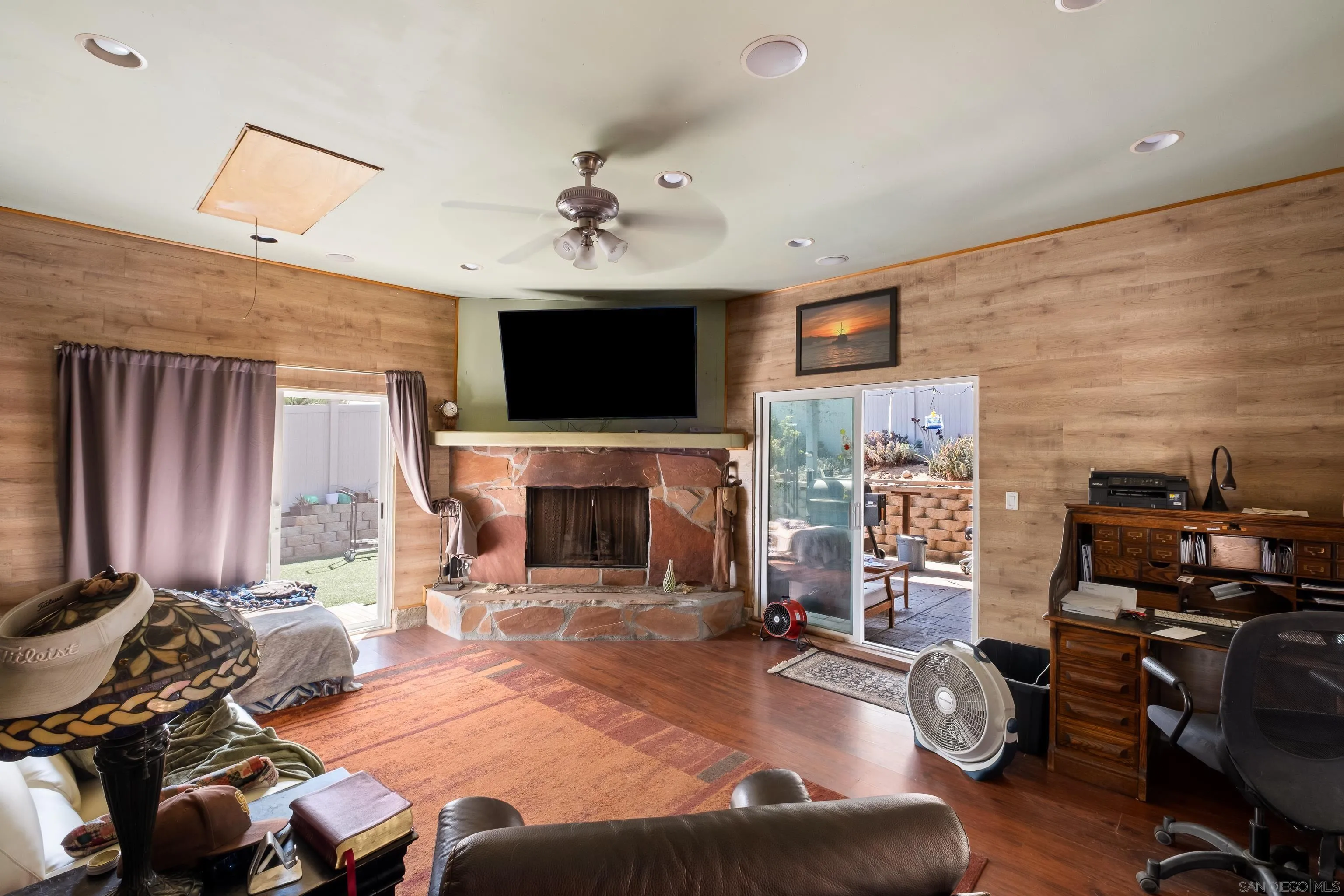 https://cdn.realtyfeed.com/cdn/127/260023725/82a84de5ce8fad1cb1ef5a64d5a4ae4f.webp