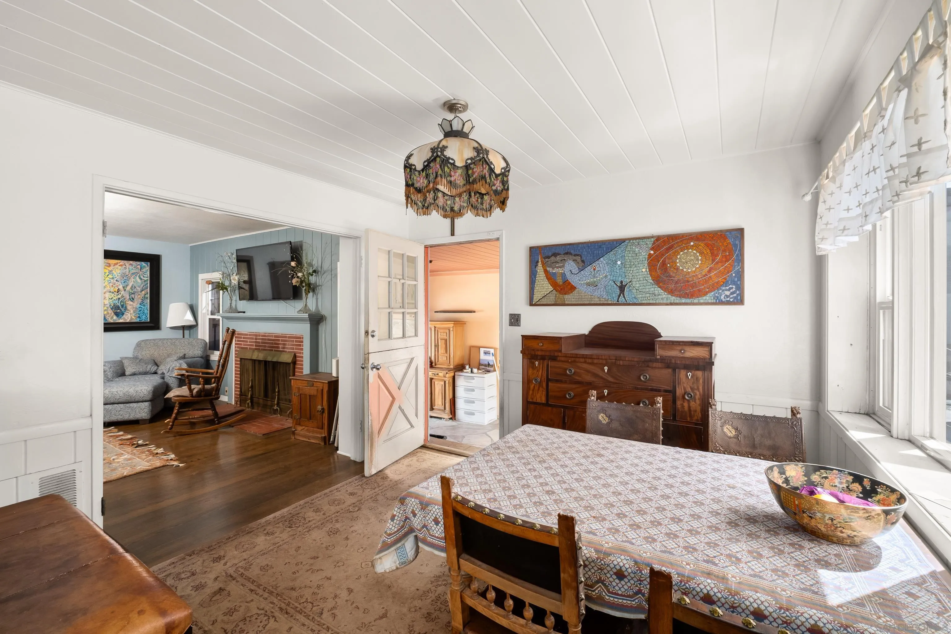 https://cdn.realtyfeed.com/cdn/127/260023725/b77283553ec394411111e91f755d40c8.webp