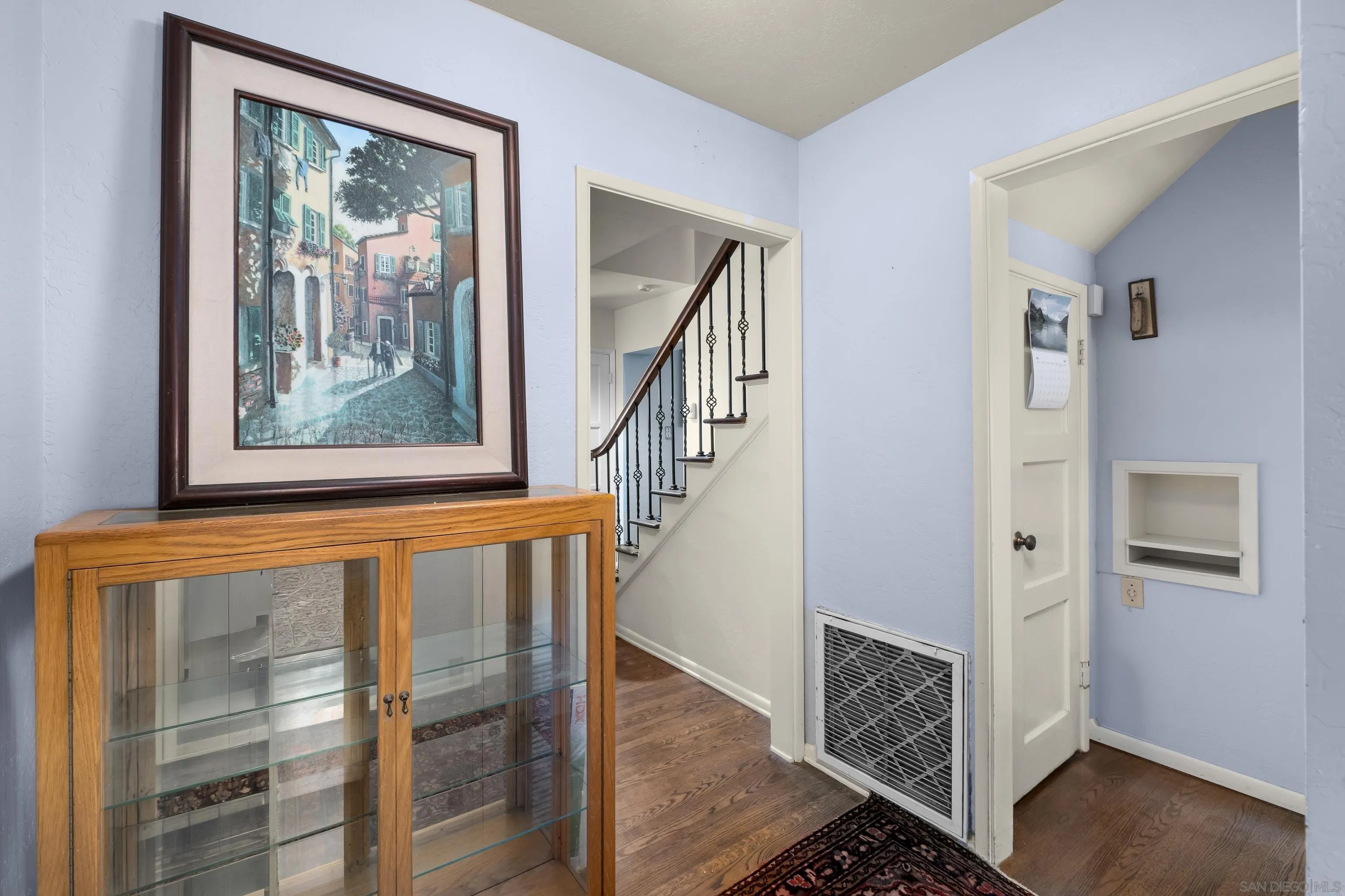https://cdn.realtyfeed.com/cdn/127/260023725/d34bce367f410a2af1ba53d1fb36fc57.webp