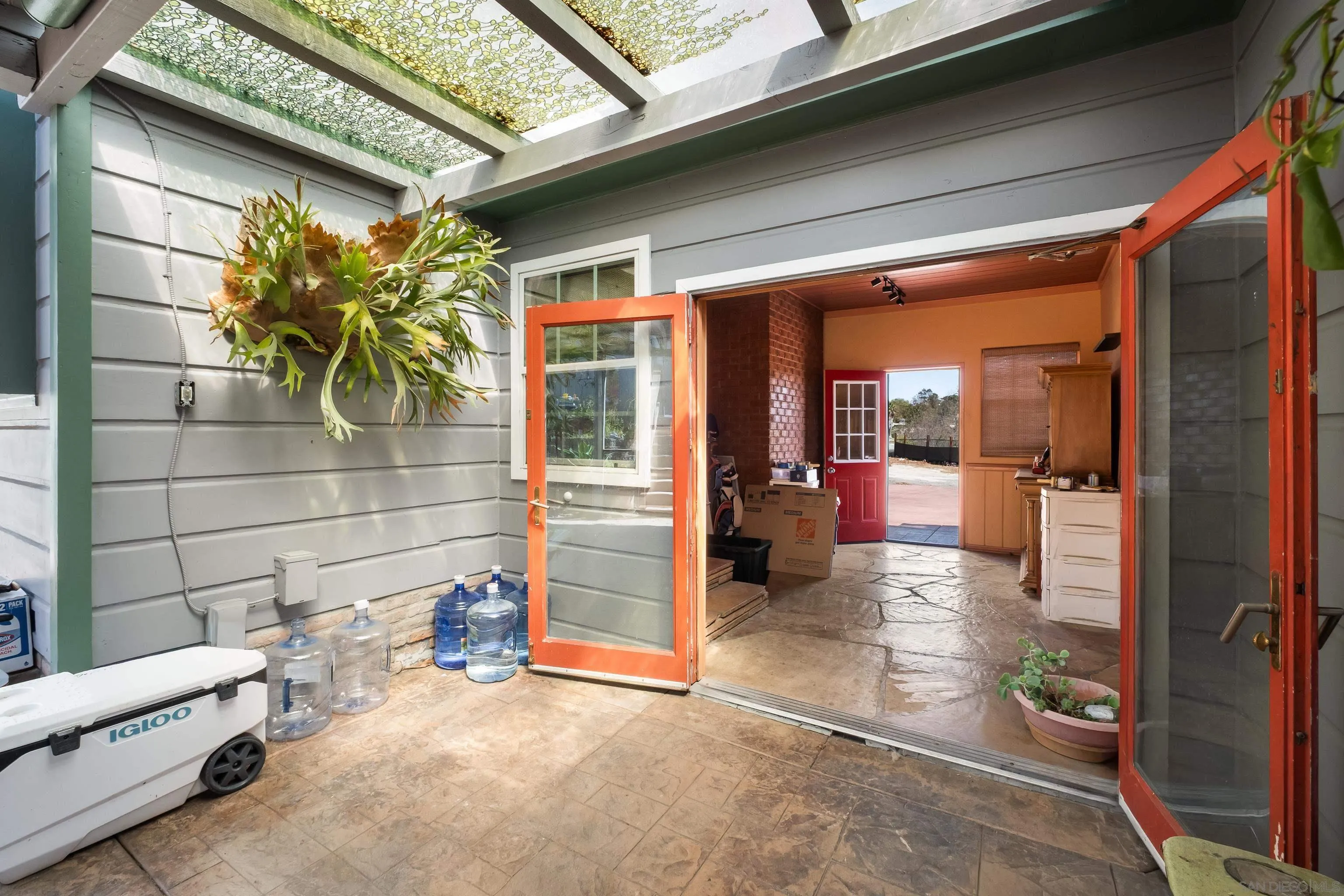 https://cdn.realtyfeed.com/cdn/127/260023725/d8596b8401a02475fd630c8e54dfd18b.webp