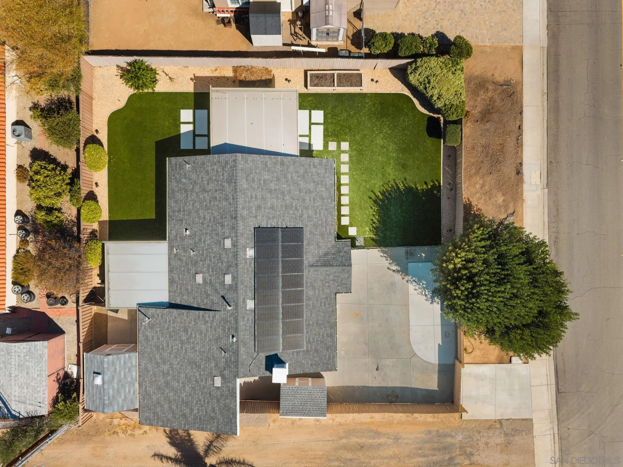 https://cdn.realtyfeed.com/cdn/127/260023727/62a4963c444bb944b6595a8798c128e8.webp