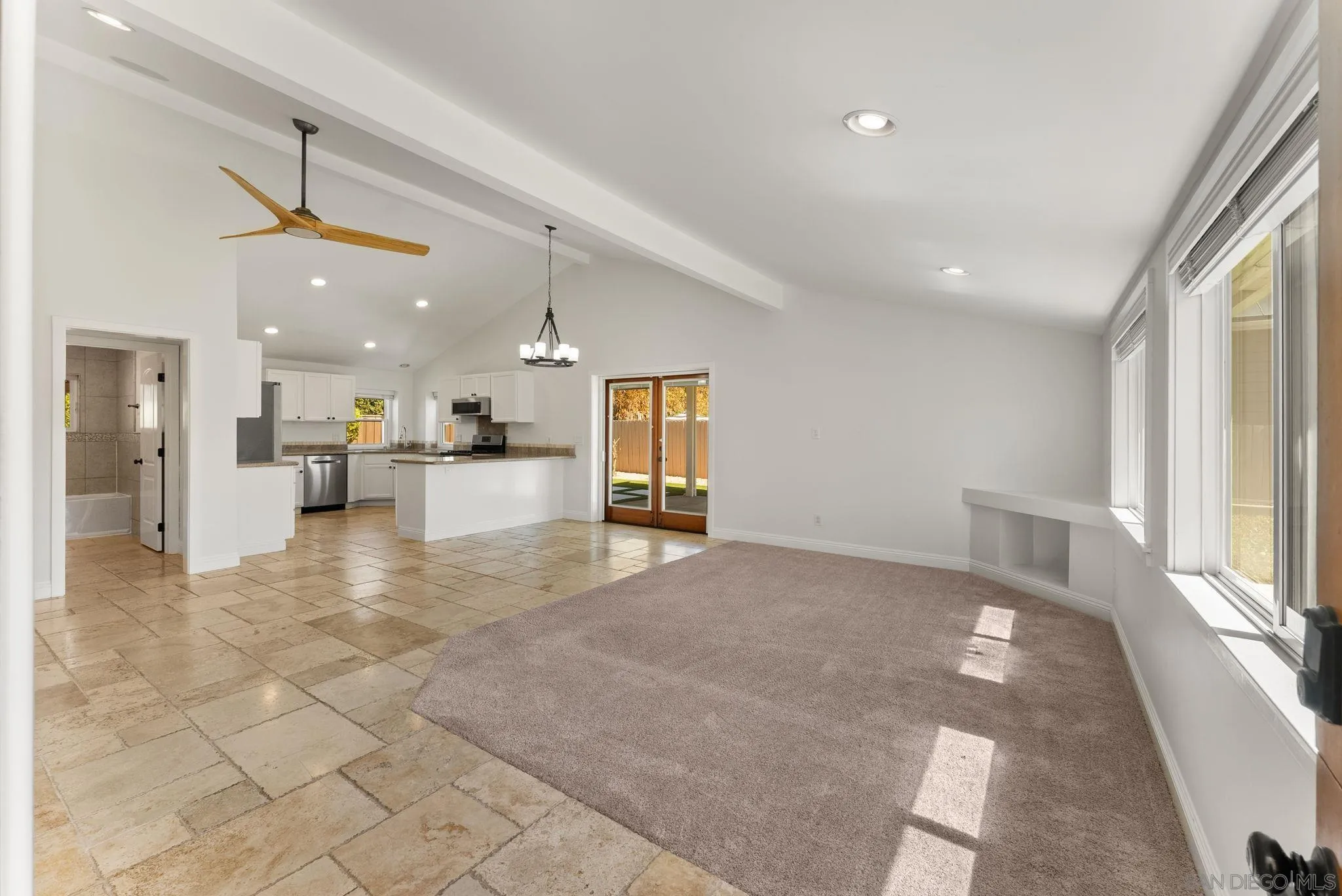 https://cdn.realtyfeed.com/cdn/127/260023727/eeed014ab0b0ed4197ea36422bc757fd.webp