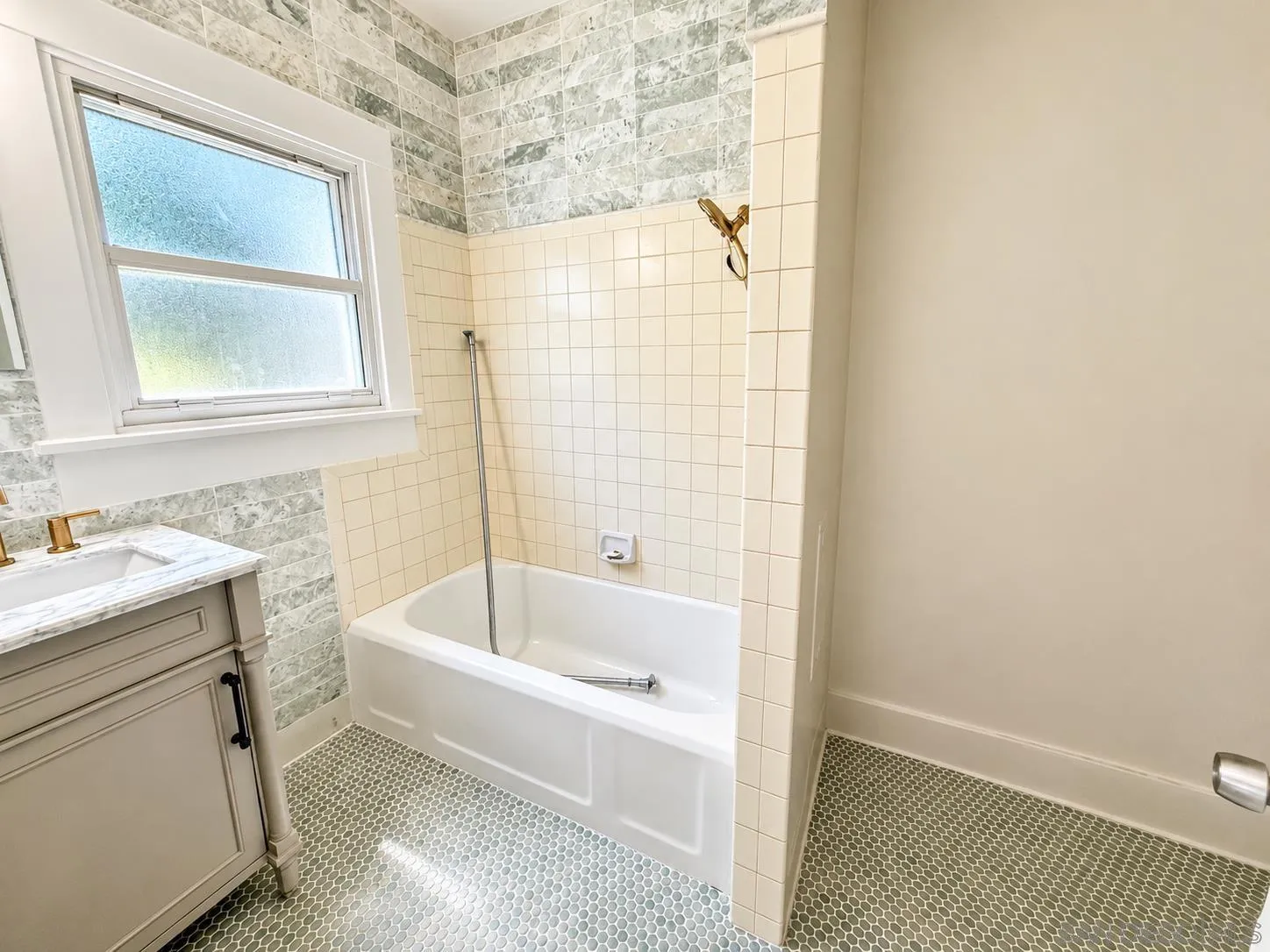 2140 1st Avenue, San Diego, CA 92101, photo 11