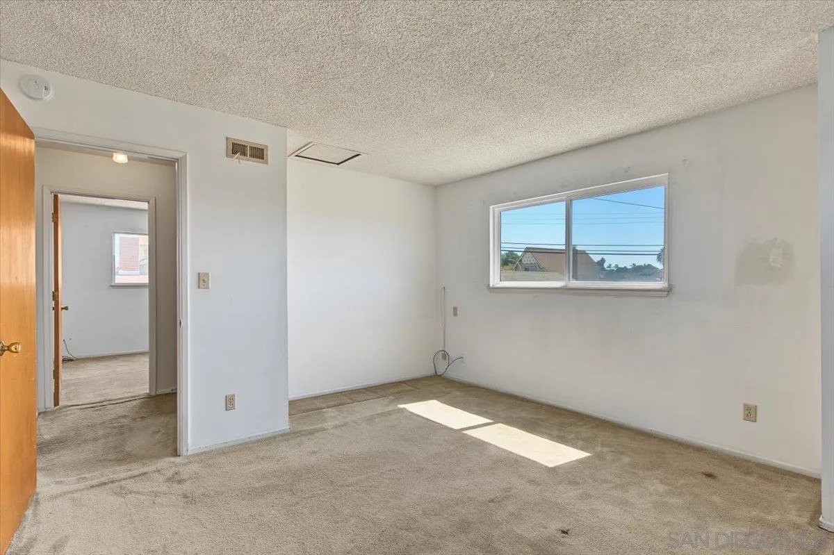 https://cdn.realtyfeed.com/cdn/127/260023739/3f66f89946b3e2388a65d96c0046f3e7.webp