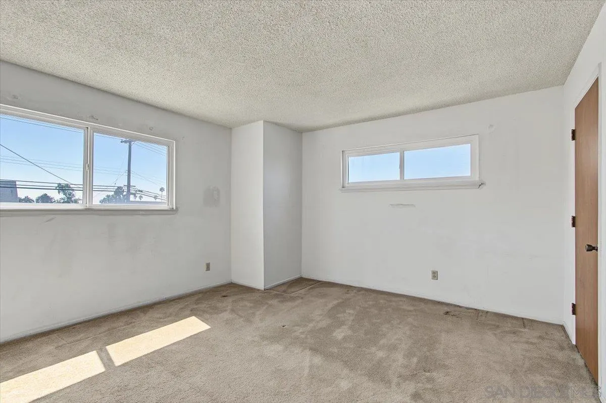 https://cdn.realtyfeed.com/cdn/127/260023739/4ddd81d64927fbeb5ec609cbd040623d.webp