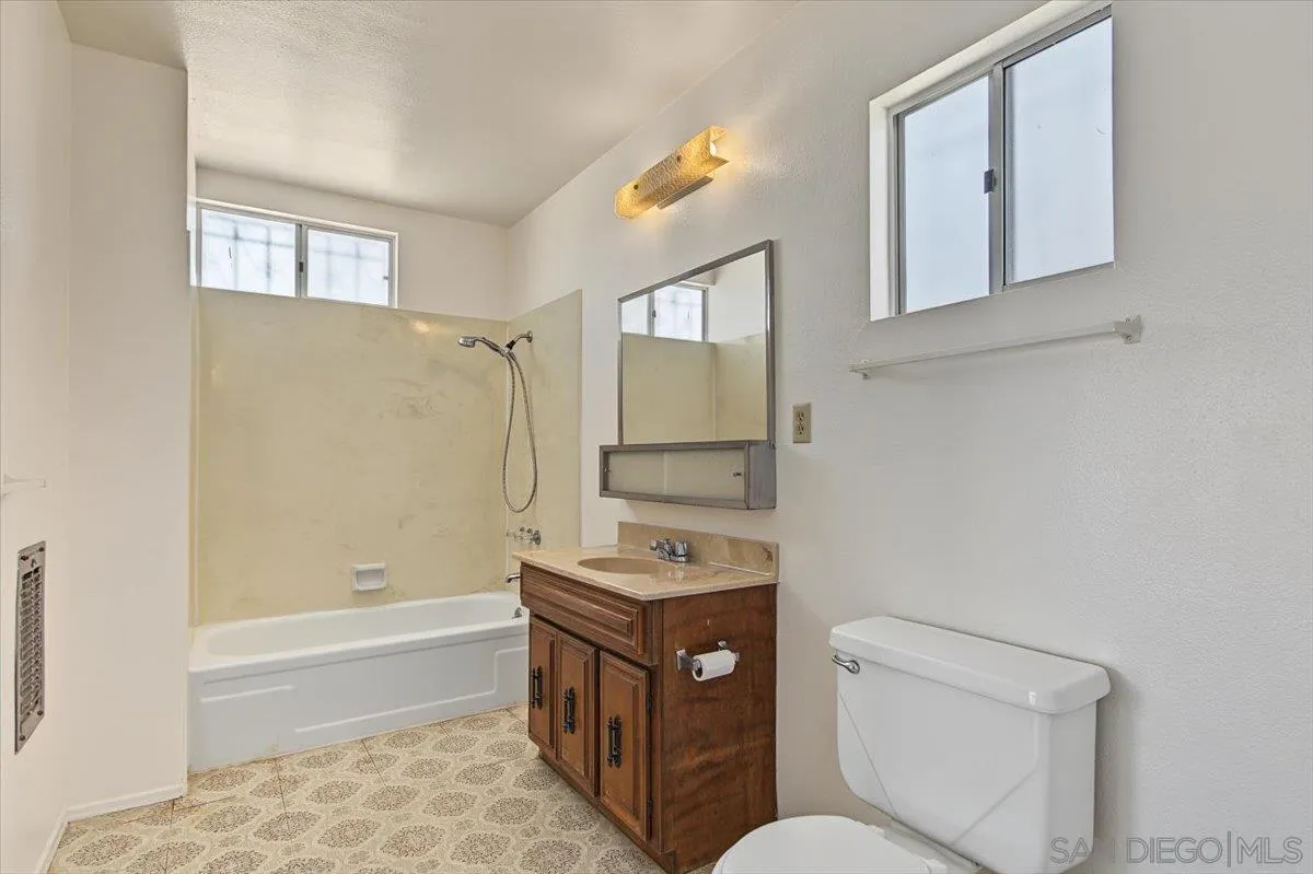 https://cdn.realtyfeed.com/cdn/127/260023739/6f85baa467756691dab4f66f344da63a.webp