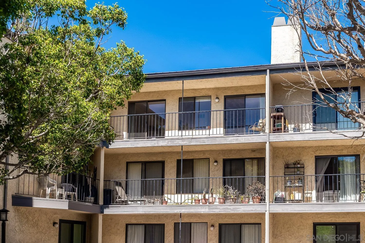 https://cdn.realtyfeed.com/cdn/127/260023742/3cd936f0535e0bdb21ceabf6dc850371.webp
