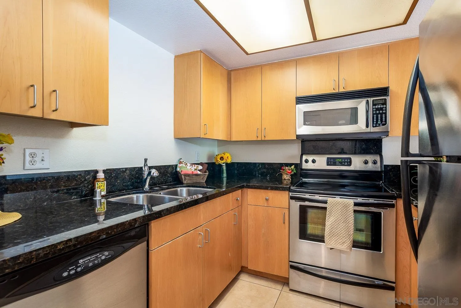 https://cdn.realtyfeed.com/cdn/127/260023742/b2f5214c60623901a3d4e401649fa884.webp