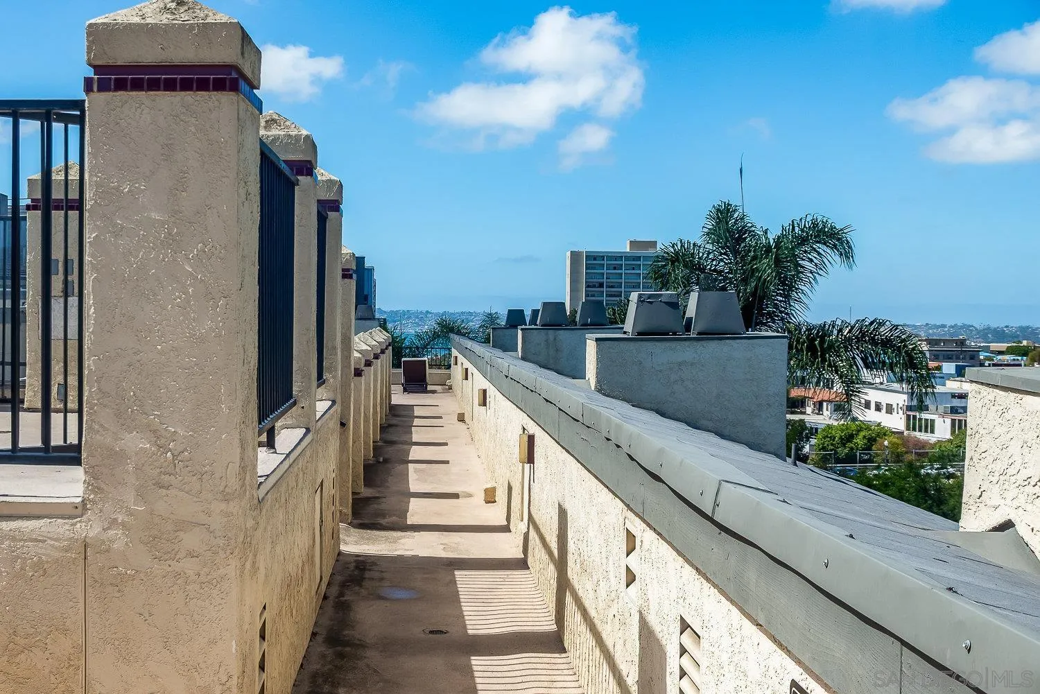 https://cdn.realtyfeed.com/cdn/127/260023742/d93d367143a8fe402cc6adc0ec85edc4.webp