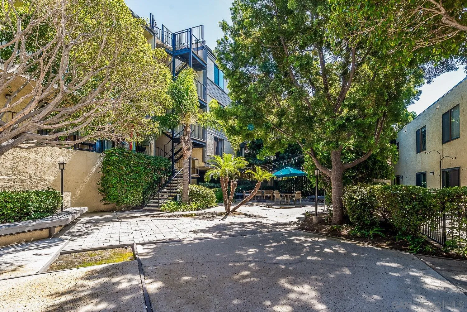 https://cdn.realtyfeed.com/cdn/127/260023742/e1778cc46dedf9abf675303d3a2ea4e2.webp