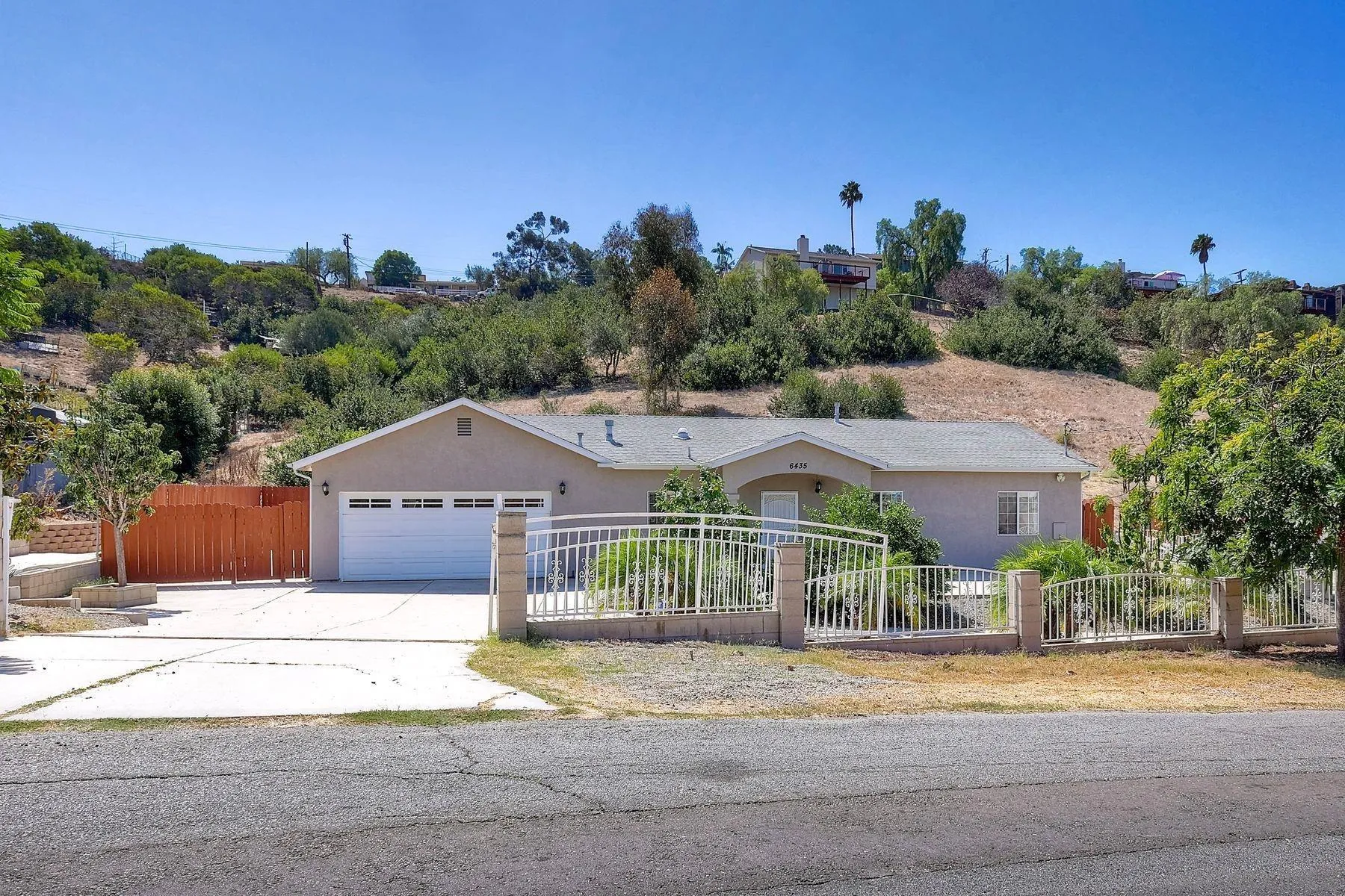 6435 Radio dr., San Diego CA 92114