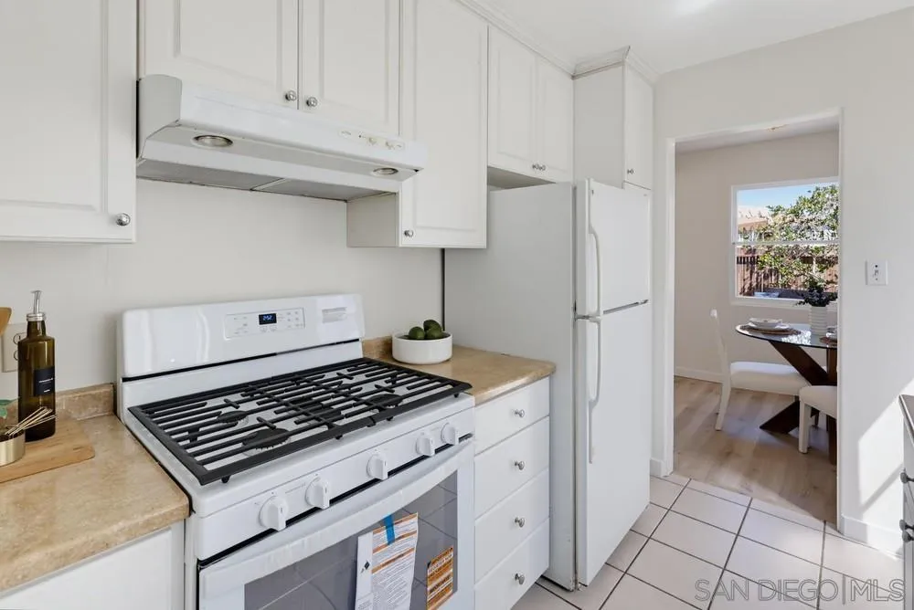 4733-35 Orchard Avenue, San Diego, CA 92107, photo 15