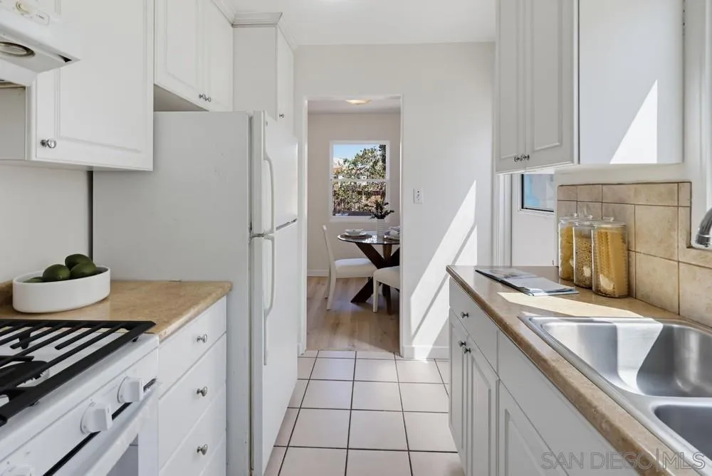 4733-35 Orchard Avenue, San Diego, CA 92107, photo 16