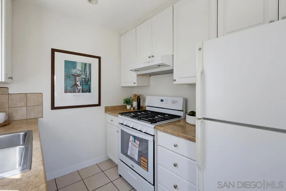 4733-35 Orchard Avenue, San Diego, CA 92107, photo 13