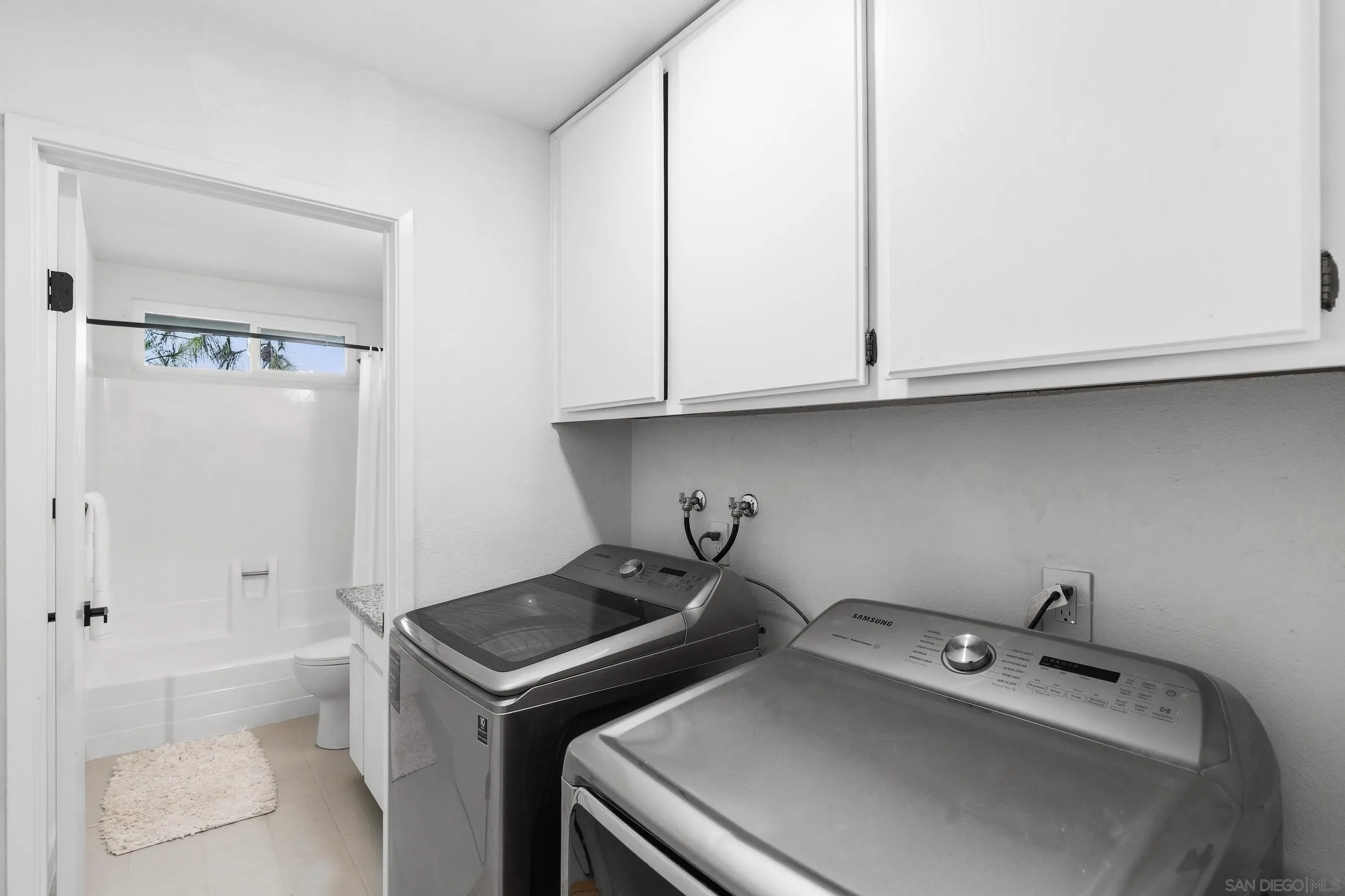 https://cdn.realtyfeed.com/cdn/127/260023757/14784e33e08bc0910302e1fa77f223bb.webp