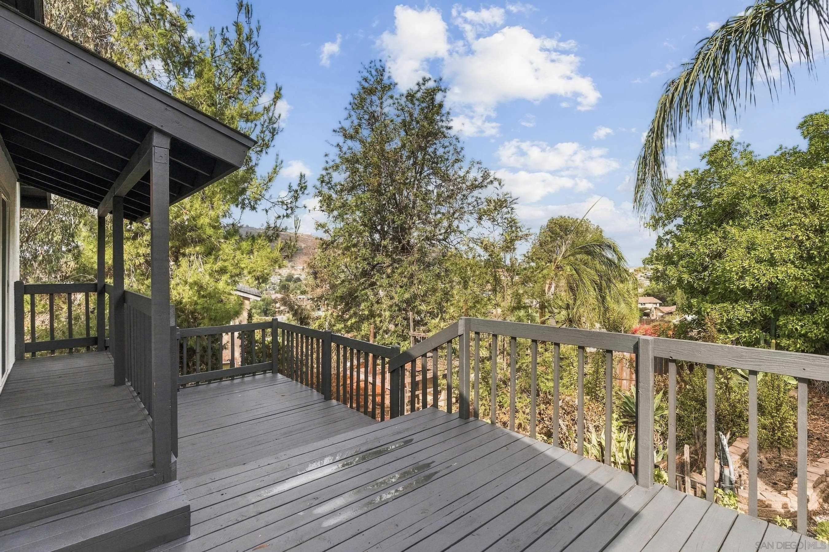 https://cdn.realtyfeed.com/cdn/127/260023757/dc9508568311328c7e63a3a2e8bd80dc.webp