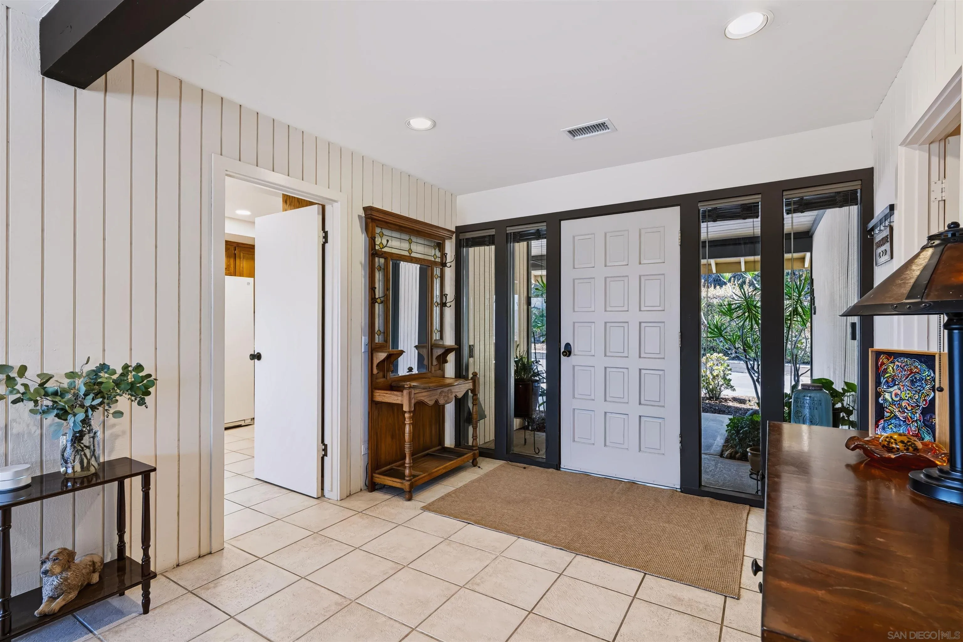 https://cdn.realtyfeed.com/cdn/127/260023760/e4d1dfb8dd3da7c2ad1d42d6cd14fb50.webp