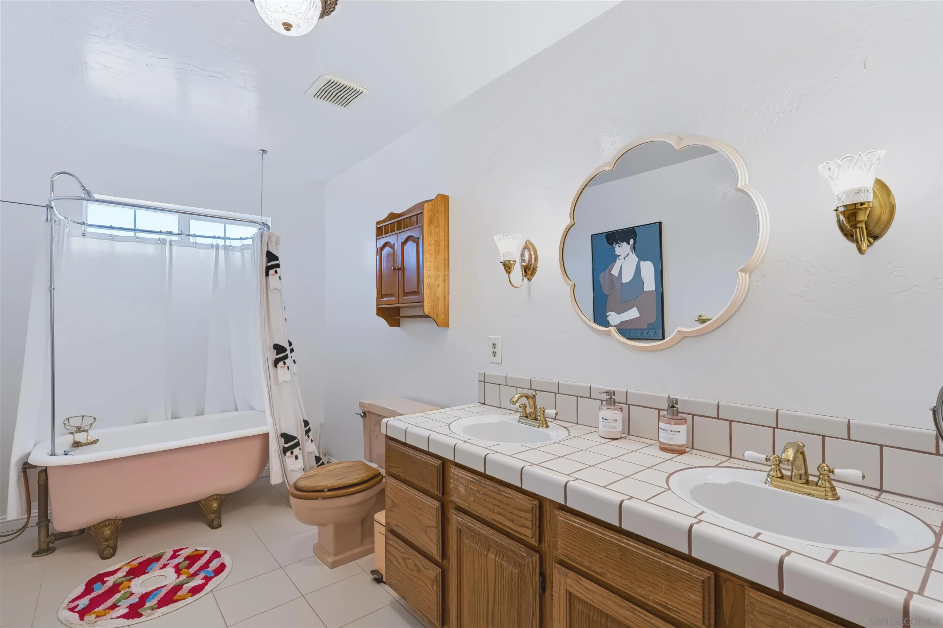 https://cdn.realtyfeed.com/cdn/127/260023761/4bbde0ad6f0df9db0ea4dcaf91bc4203.webp