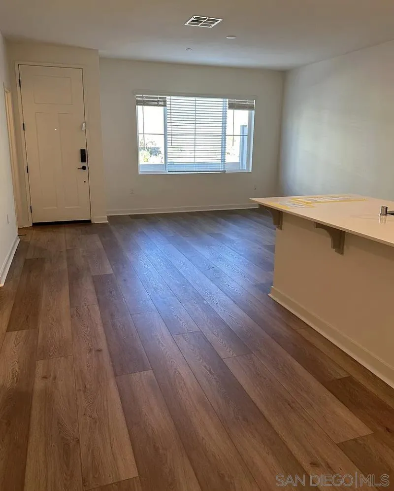 https://cdn.realtyfeed.com/cdn/127/260023775/08917793e60790fc8f66eee2e53e44cb.webp
