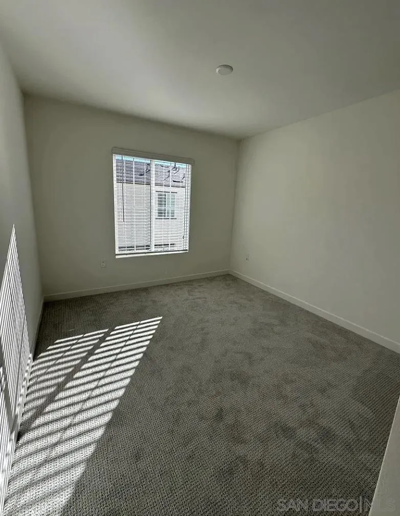 https://cdn.realtyfeed.com/cdn/127/260023775/12d80a61f60407c2ce975c8462070ee3.webp