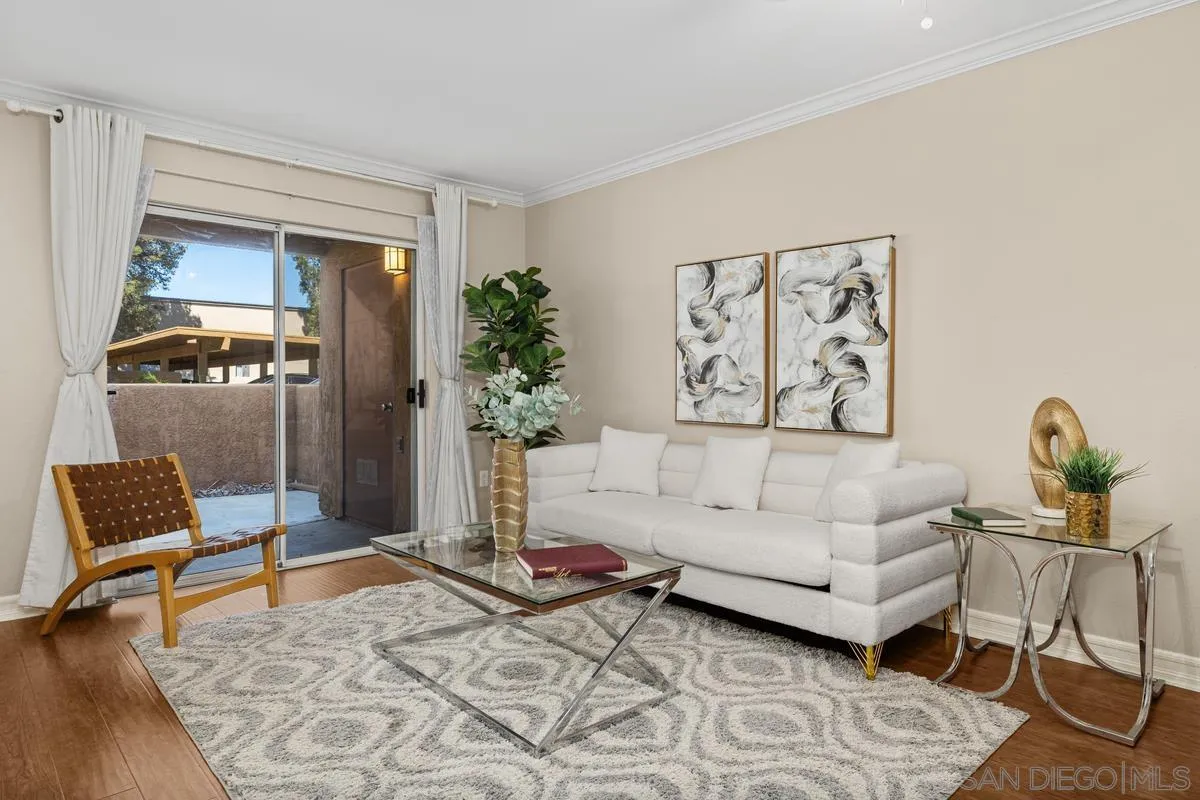 https://cdn.realtyfeed.com/cdn/127/260023783/7fba300e8266e46860efd4b2f4a8eb3a.webp