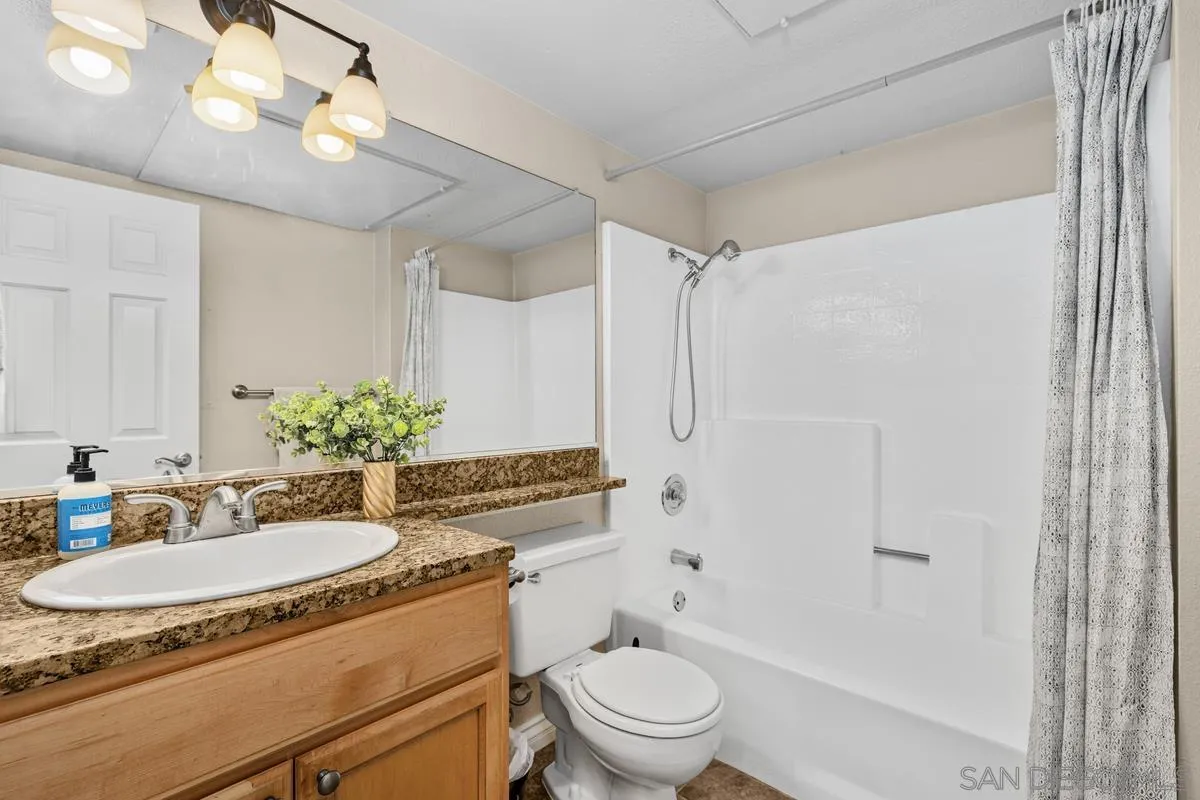 https://cdn.realtyfeed.com/cdn/127/260023783/c14f2959e5dd9108f76e76bd3755c185.webp