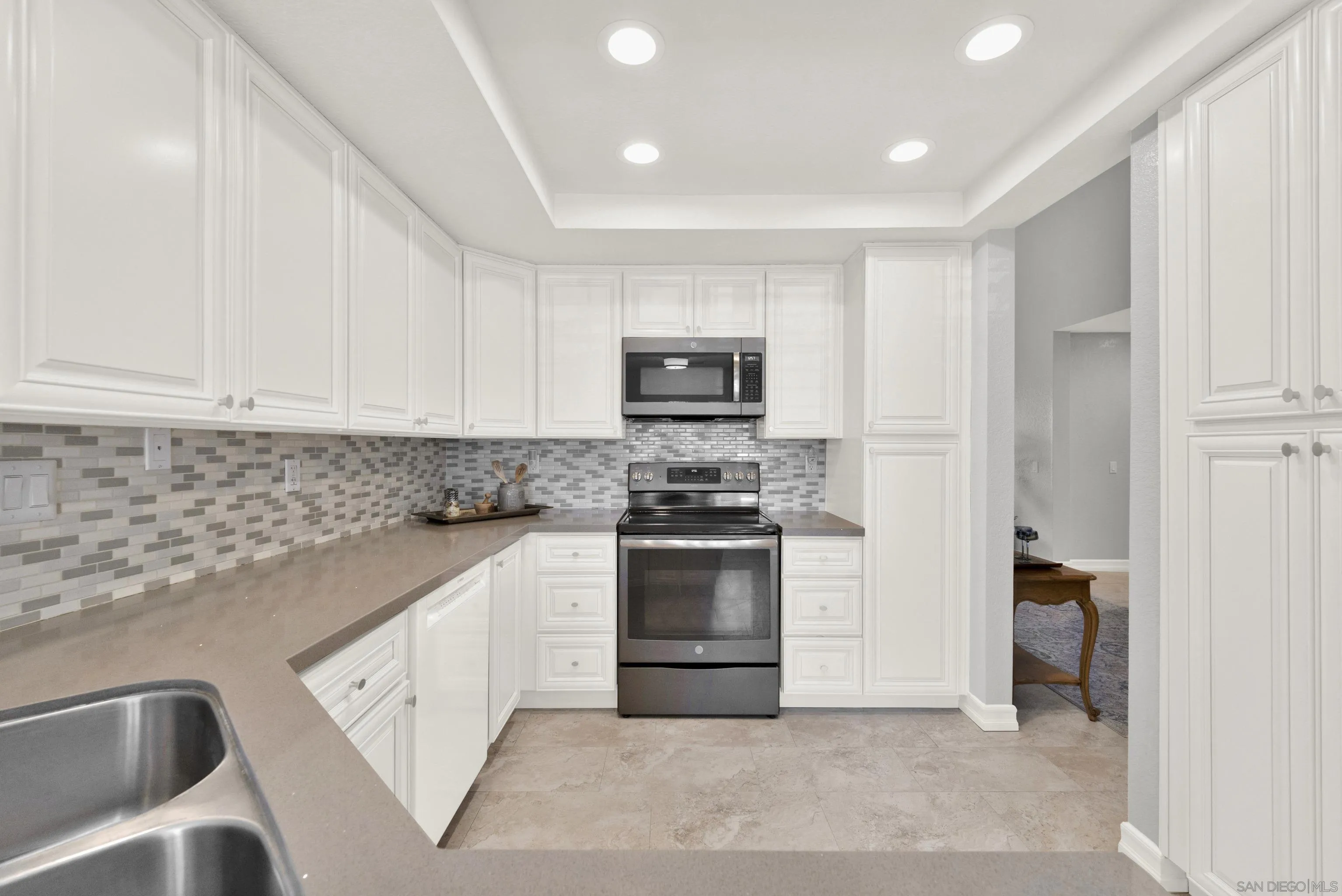 https://cdn.realtyfeed.com/cdn/127/260023787/0b00048d8fd0a82b2ddddf1393e1f649.webp
