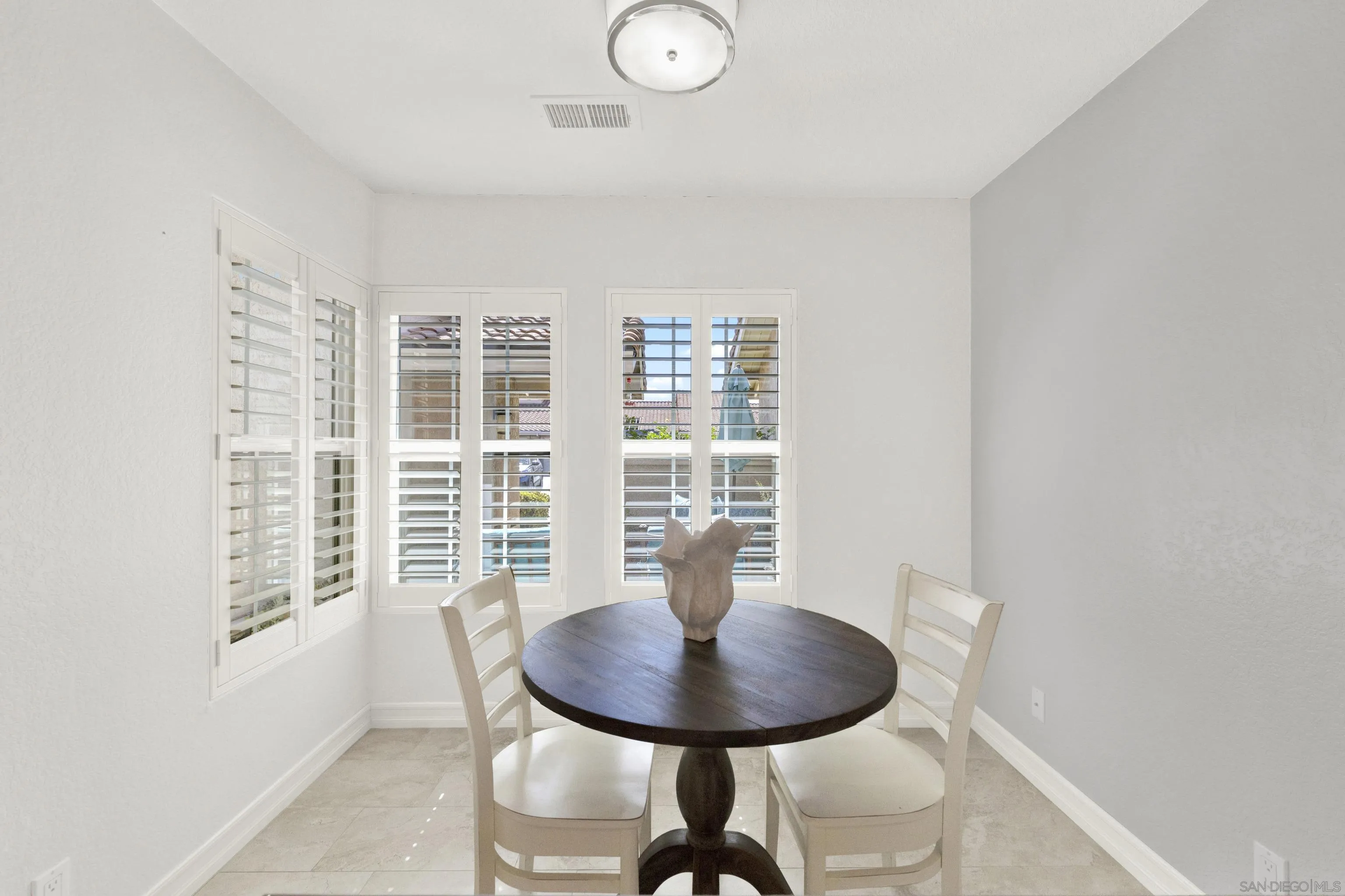 https://cdn.realtyfeed.com/cdn/127/260023787/1e196996067345565797242cdf90a897.webp