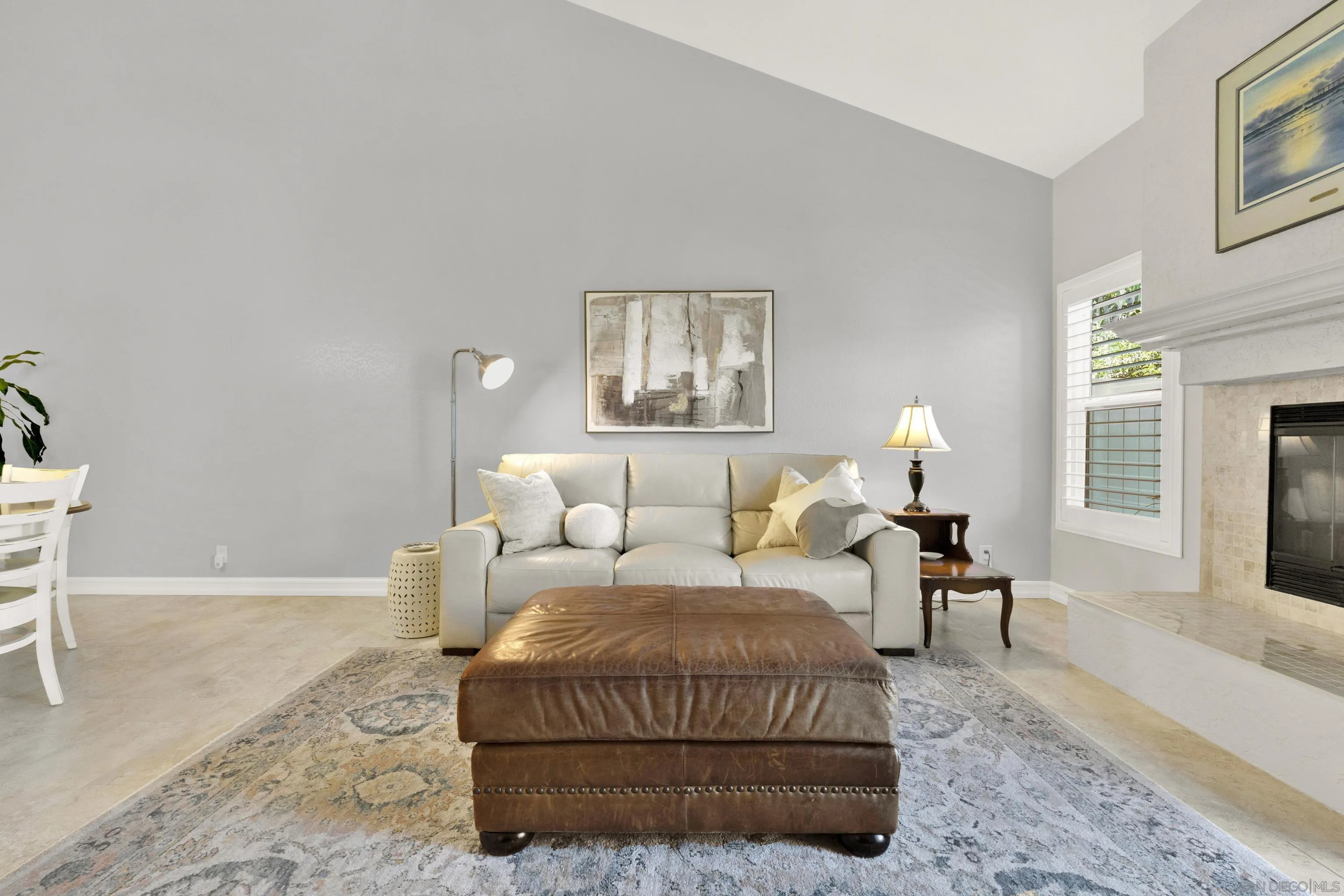 https://cdn.realtyfeed.com/cdn/127/260023787/3fbdc9efb4a02ae6a5d3f28216ae20df.webp