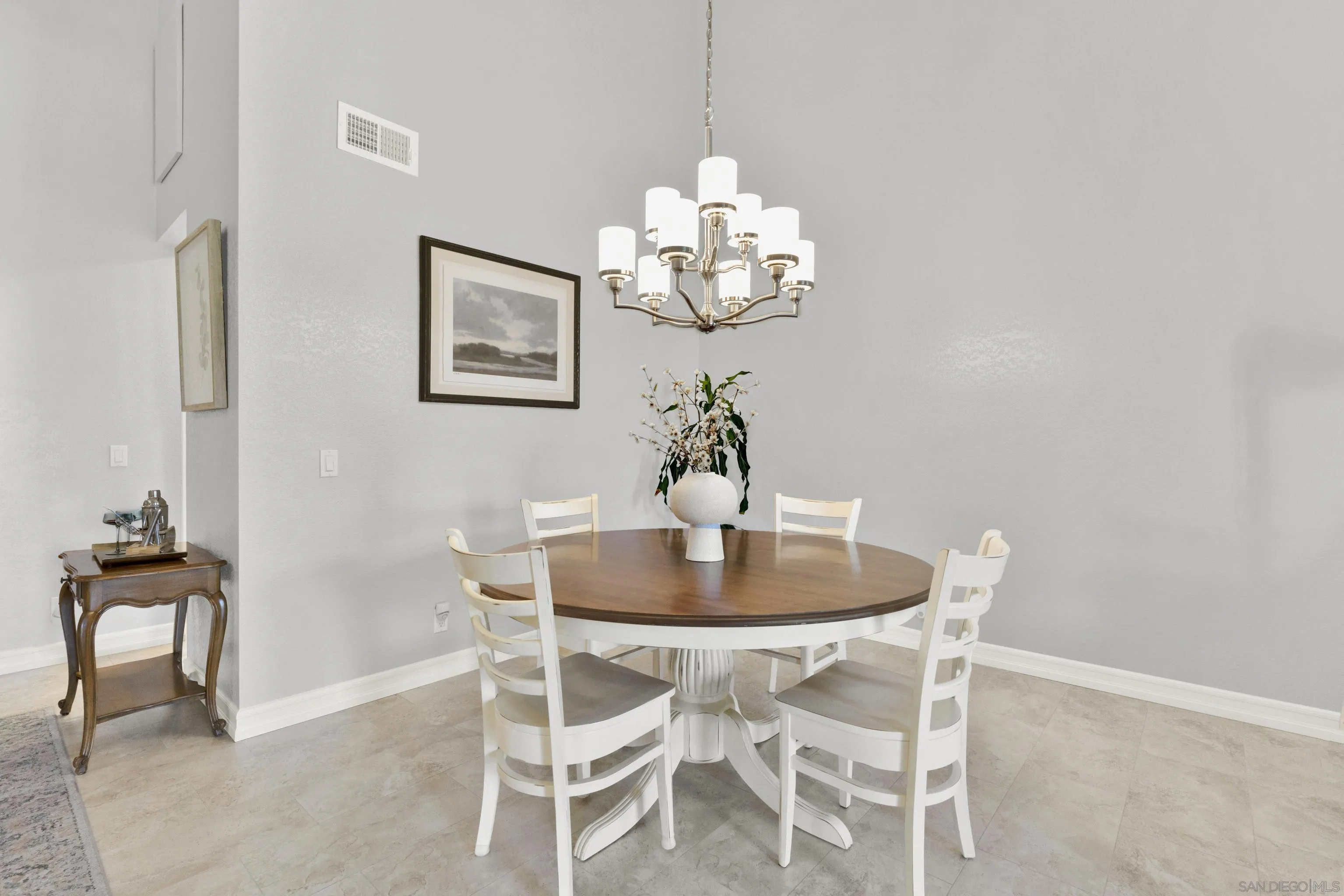 https://cdn.realtyfeed.com/cdn/127/260023787/5ca75c65a124c3d613024d728caab0c2.webp