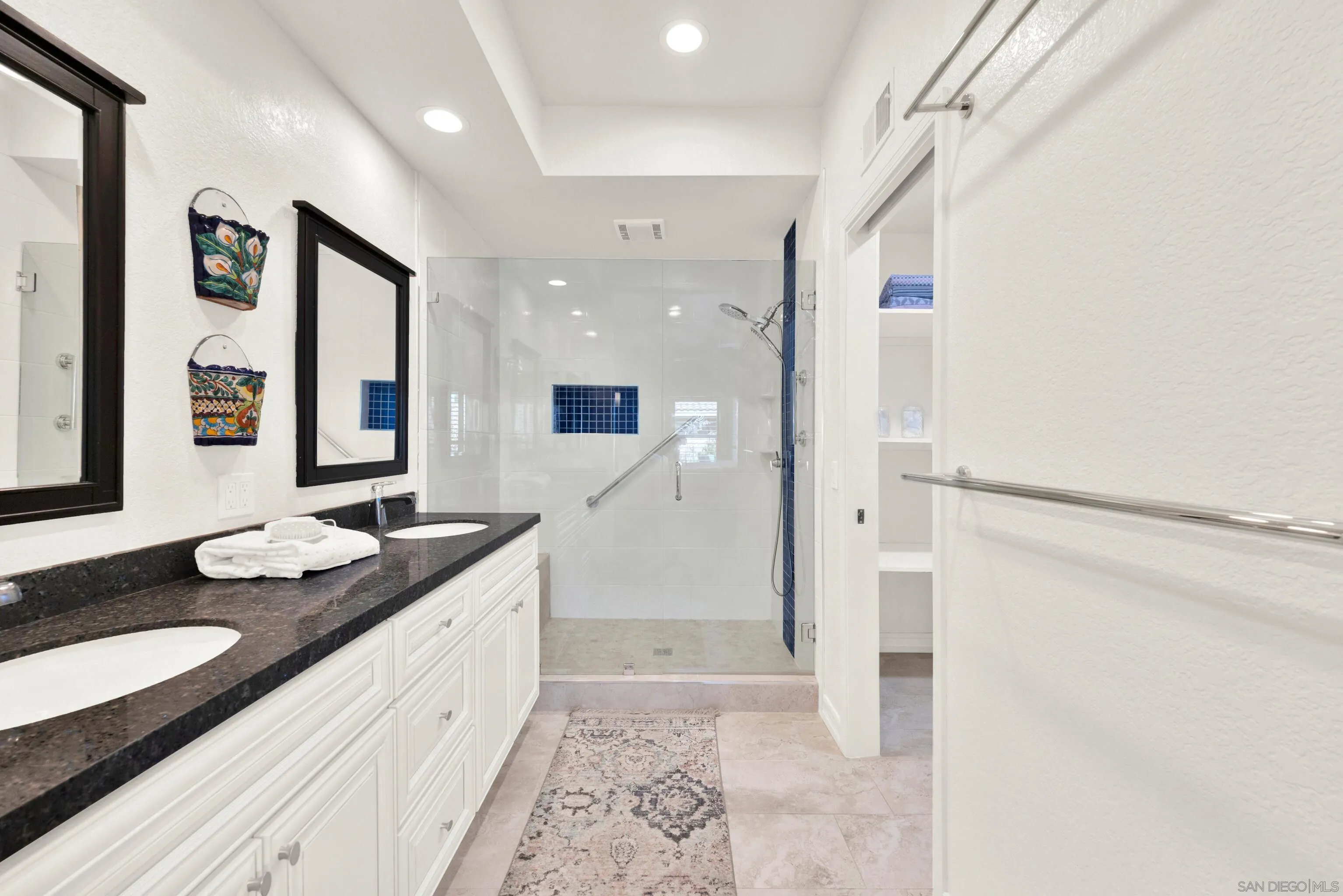 https://cdn.realtyfeed.com/cdn/127/260023787/ab53f5050d54002b30262b21975e9285.webp