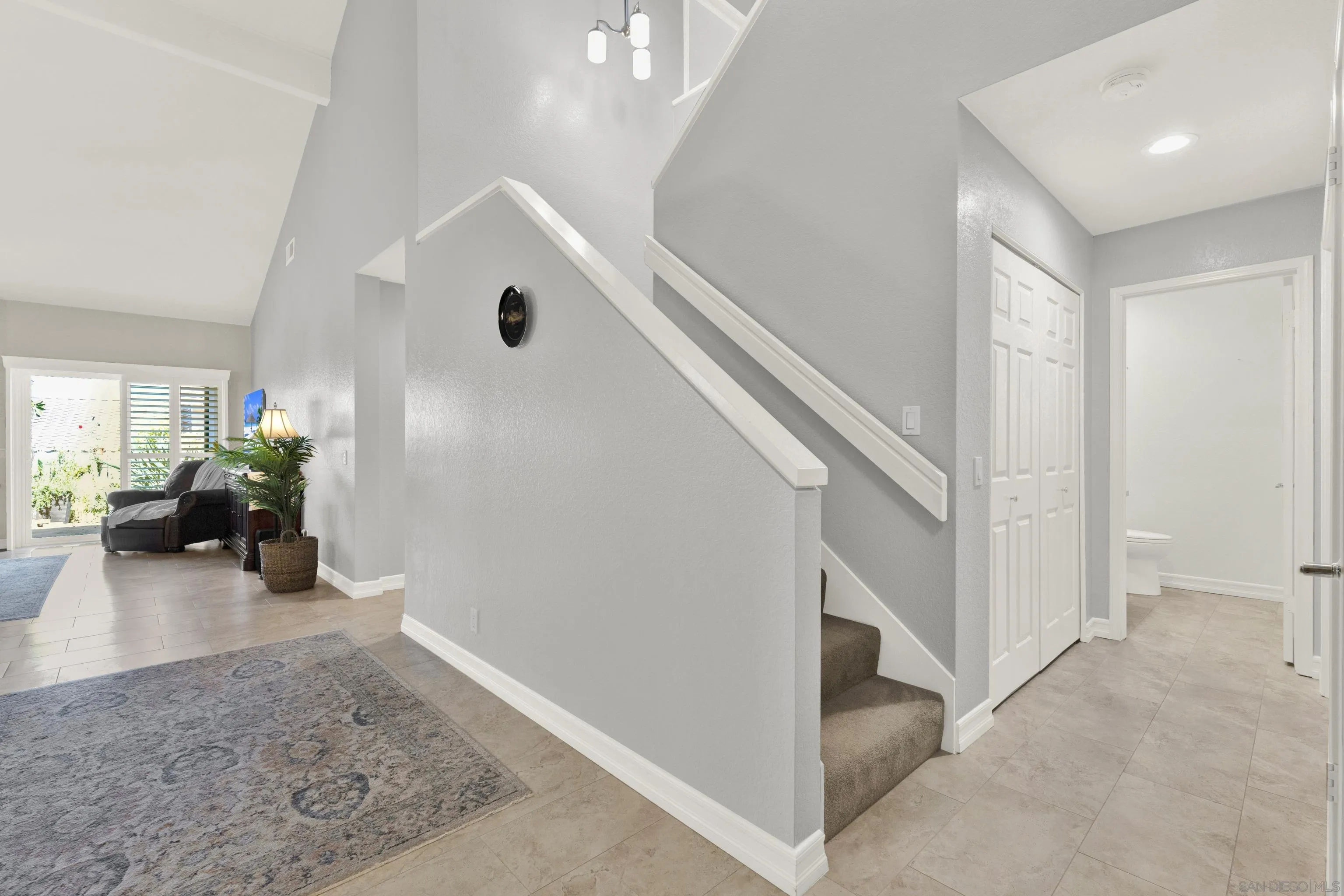 https://cdn.realtyfeed.com/cdn/127/260023787/f6e2e51d52e0593a3376db4c3cf22984.webp