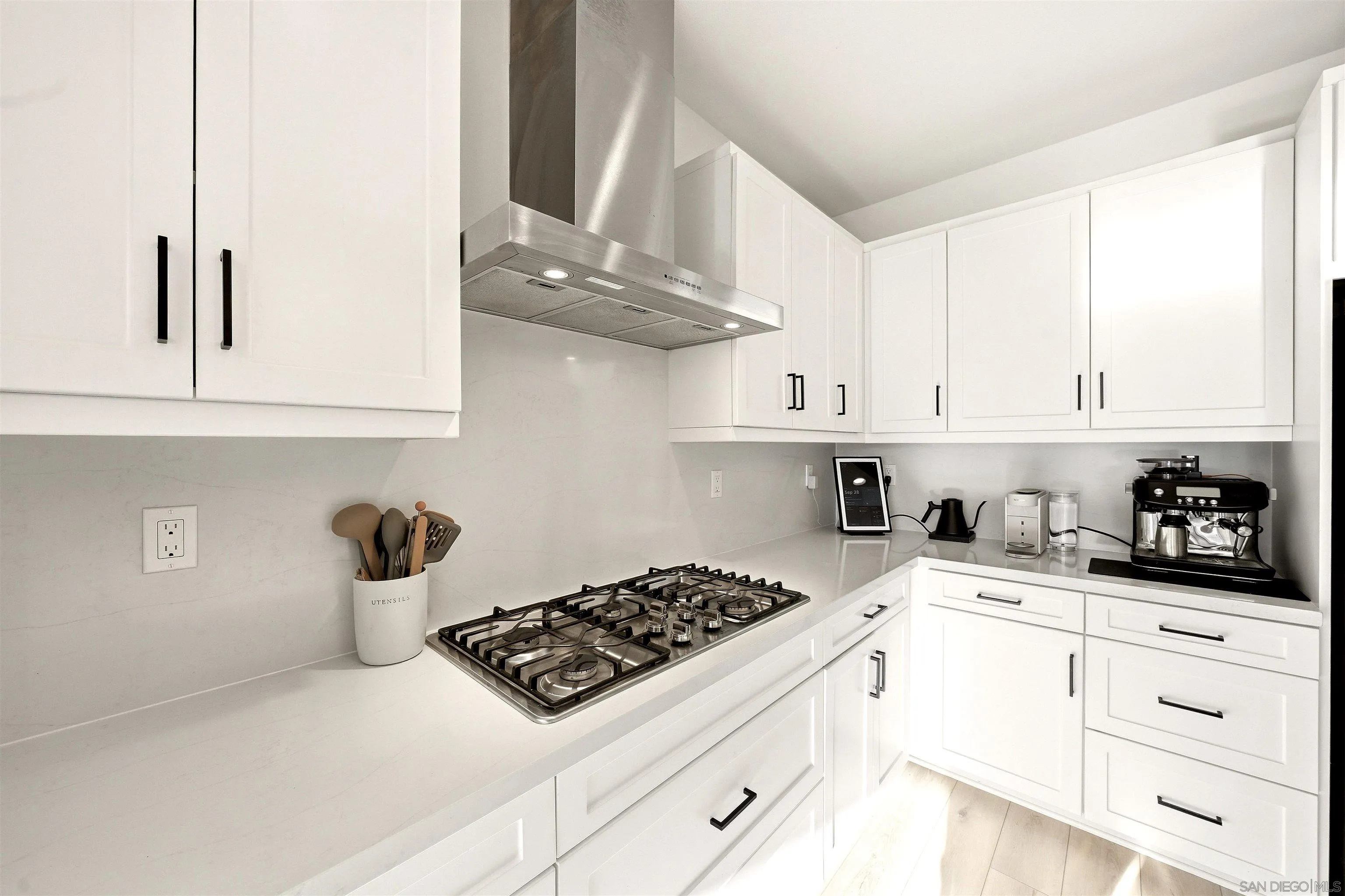https://cdn.realtyfeed.com/cdn/127/260023789/2cb1702ca673fce1403d6166114b7ffd.webp